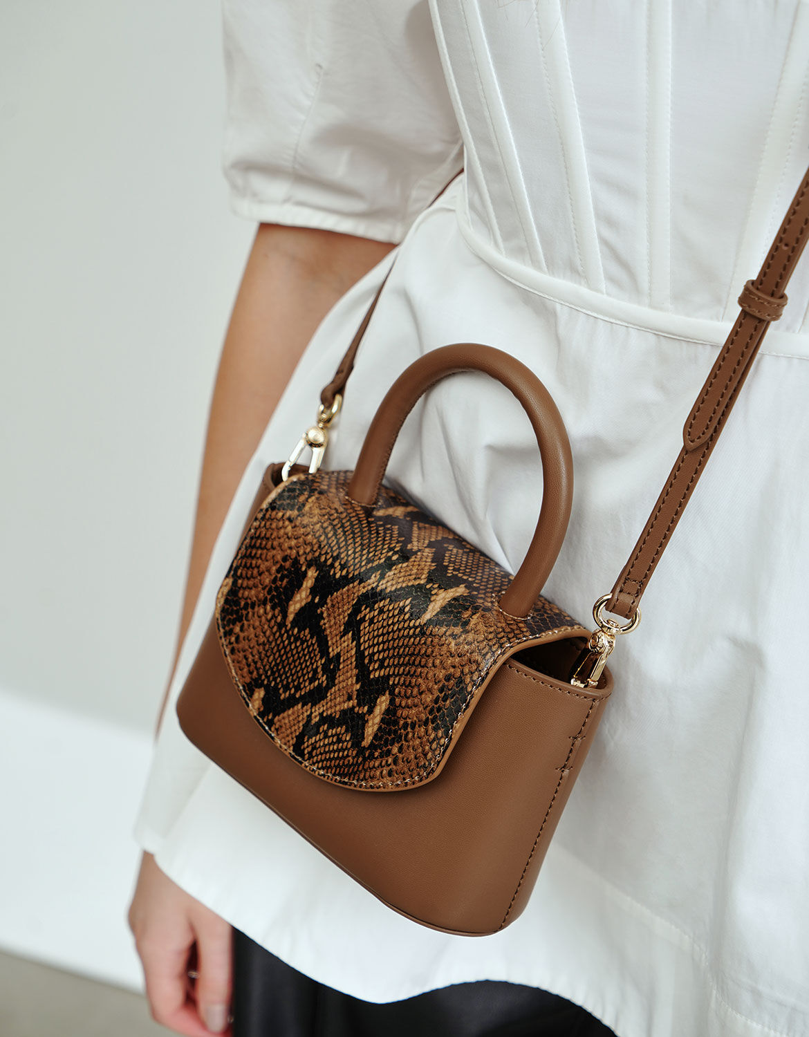 Charles and keith snake print bag 2025