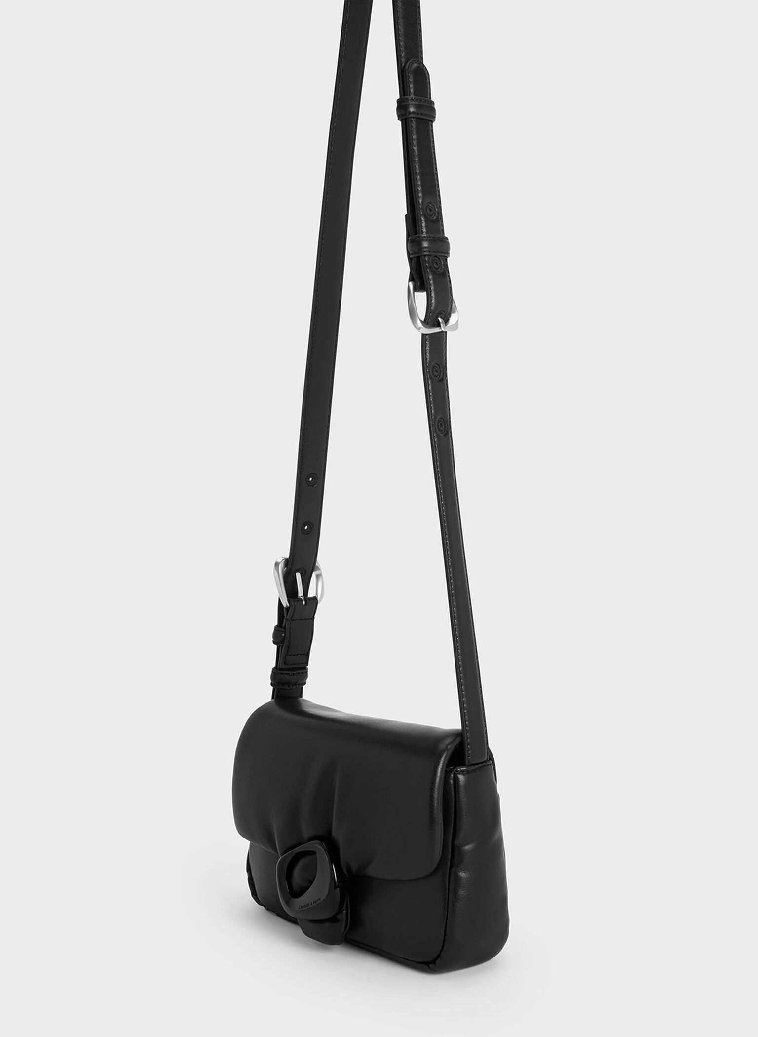 Moore Padded Shoulder Bag, Noir, hi-res