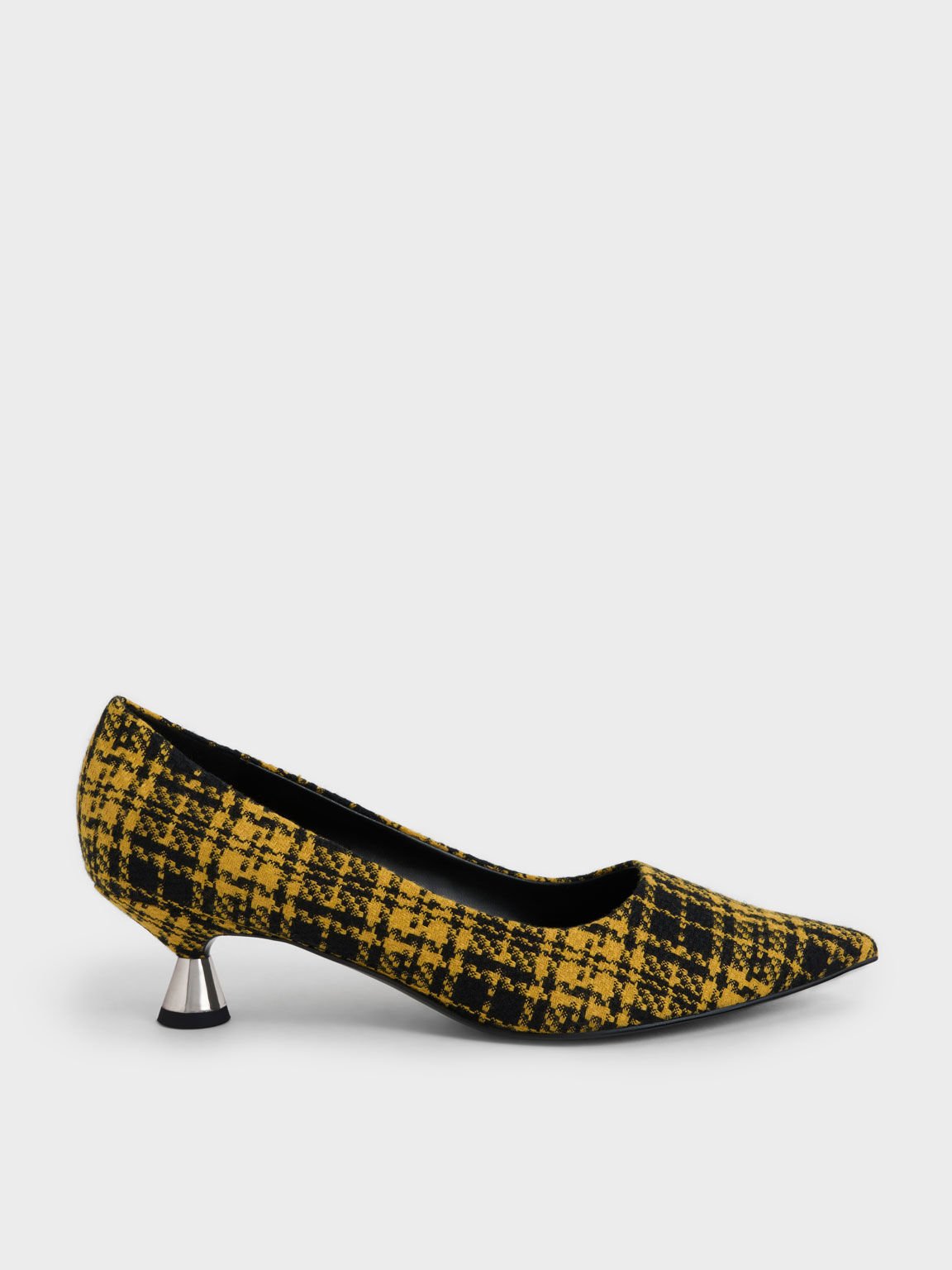 Yellow shop pumps shoes