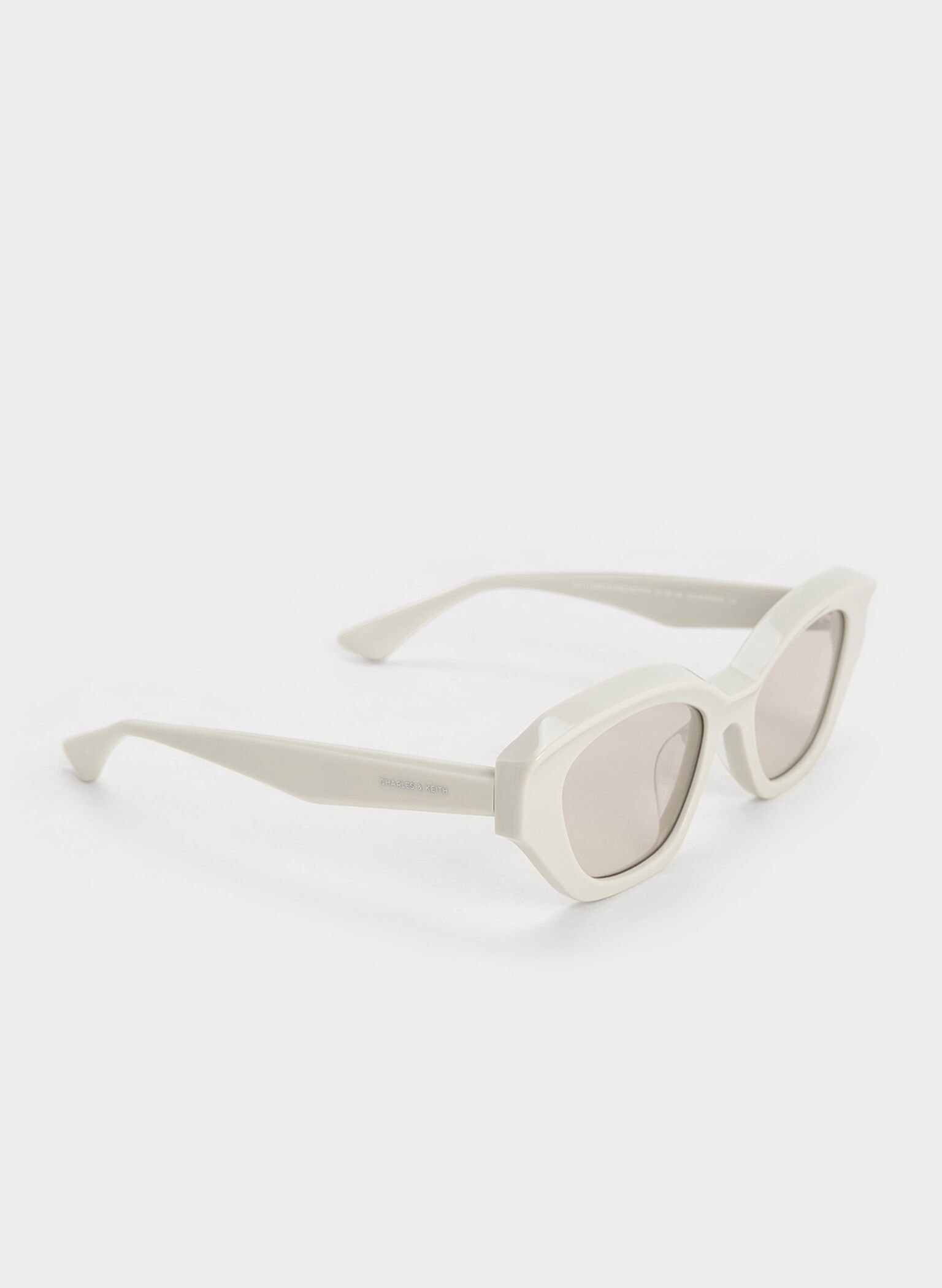 Onyx Recycled Acetate Cat-Eye Sunglasses, Chalk, hi-res