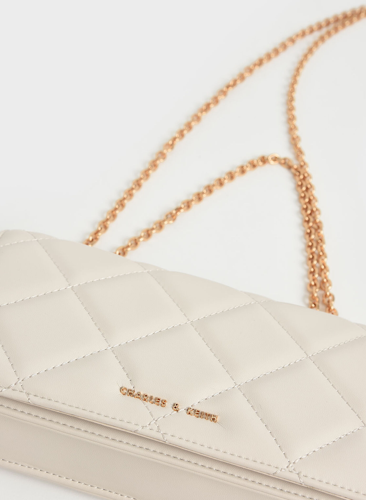 Paffuto Chain Handle Quilted Long Wallet, Cream, hi-res