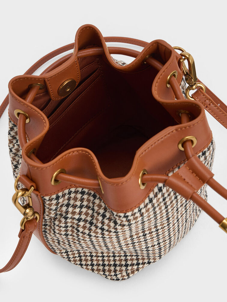 Checkered Drawstring Bucket Bag, Cognac, hi-res