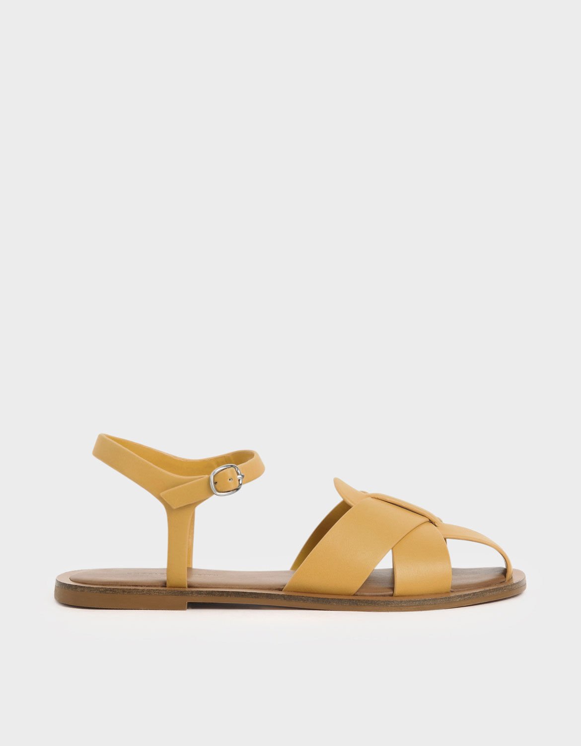 flat sandals that cover toes