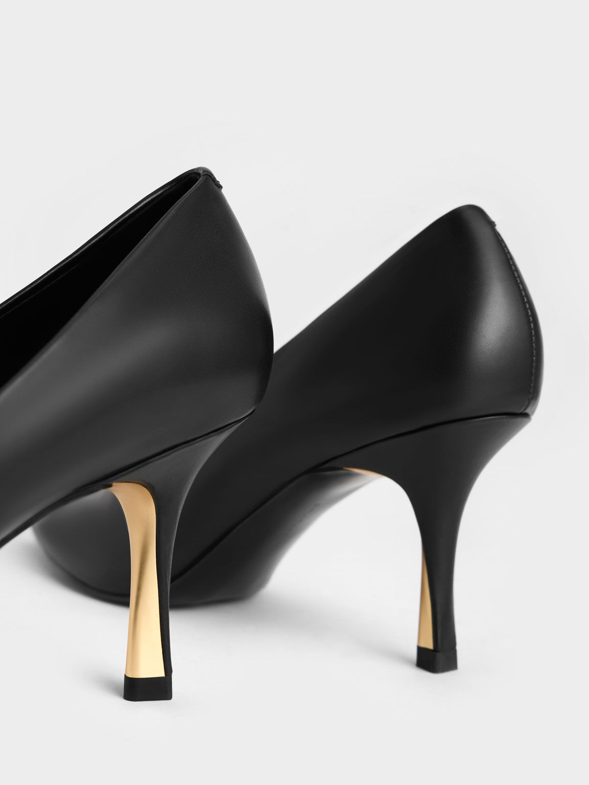 Basic black sales pumps