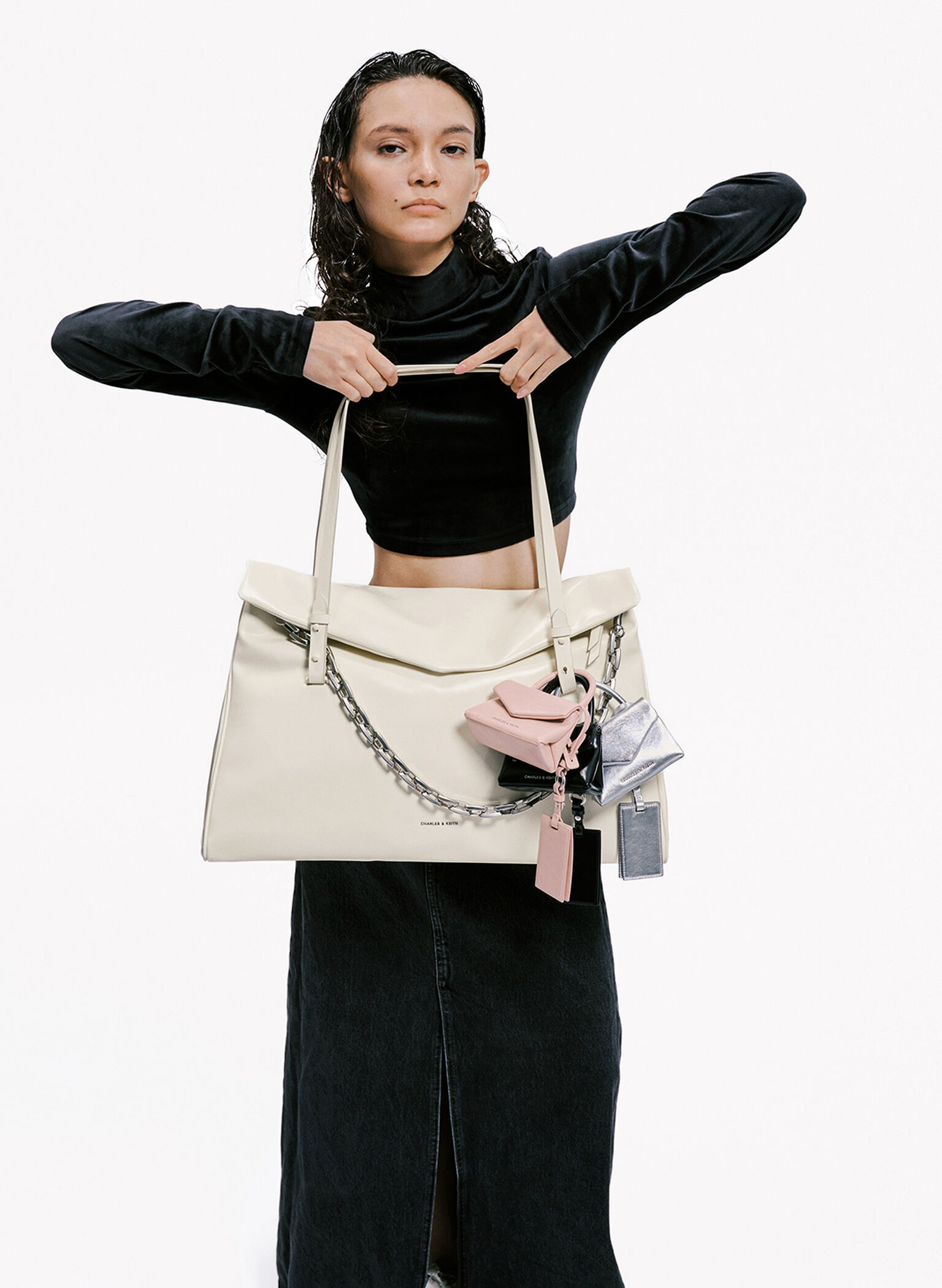 Andromeda Chunky-Chain Trapeze XL Tote Bag, Cream, hi-res