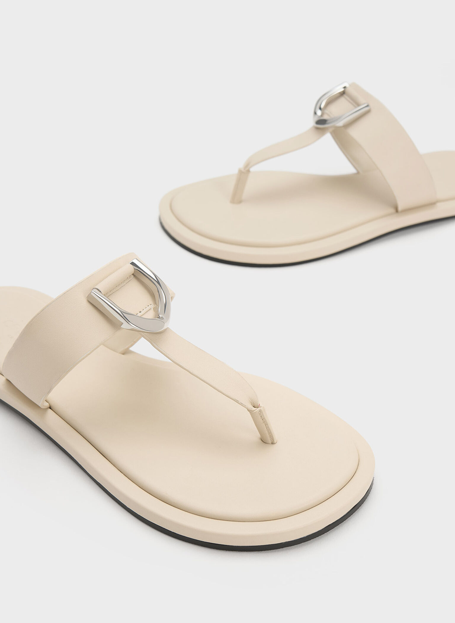 Gabine Leather Thong Sandals, Chalk, hi-res