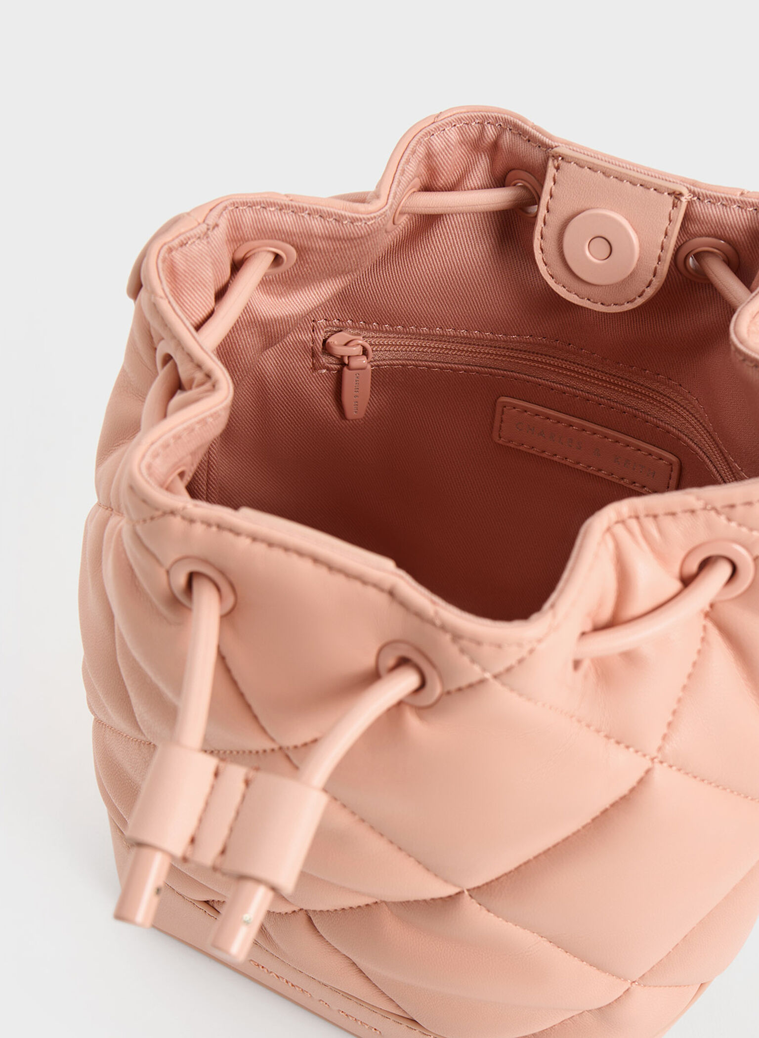 Lin Quilted Bucket Bag, Pink, hi-res