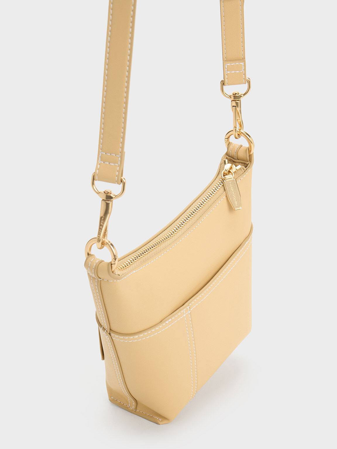 Fossil amelia small bucket bag store