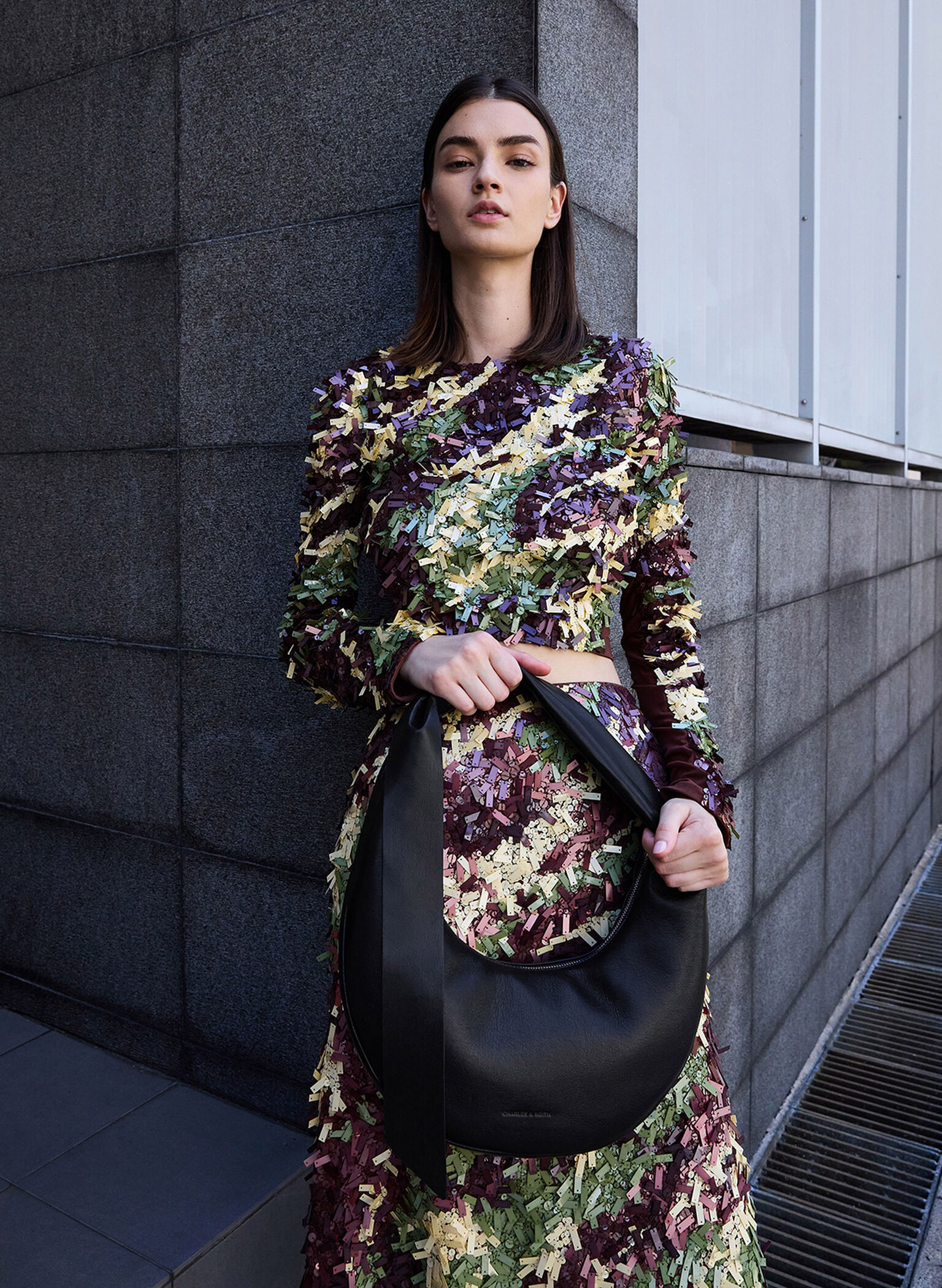 Mini Toni Knotted Crescent Hobo Bag, Noir, hi-res