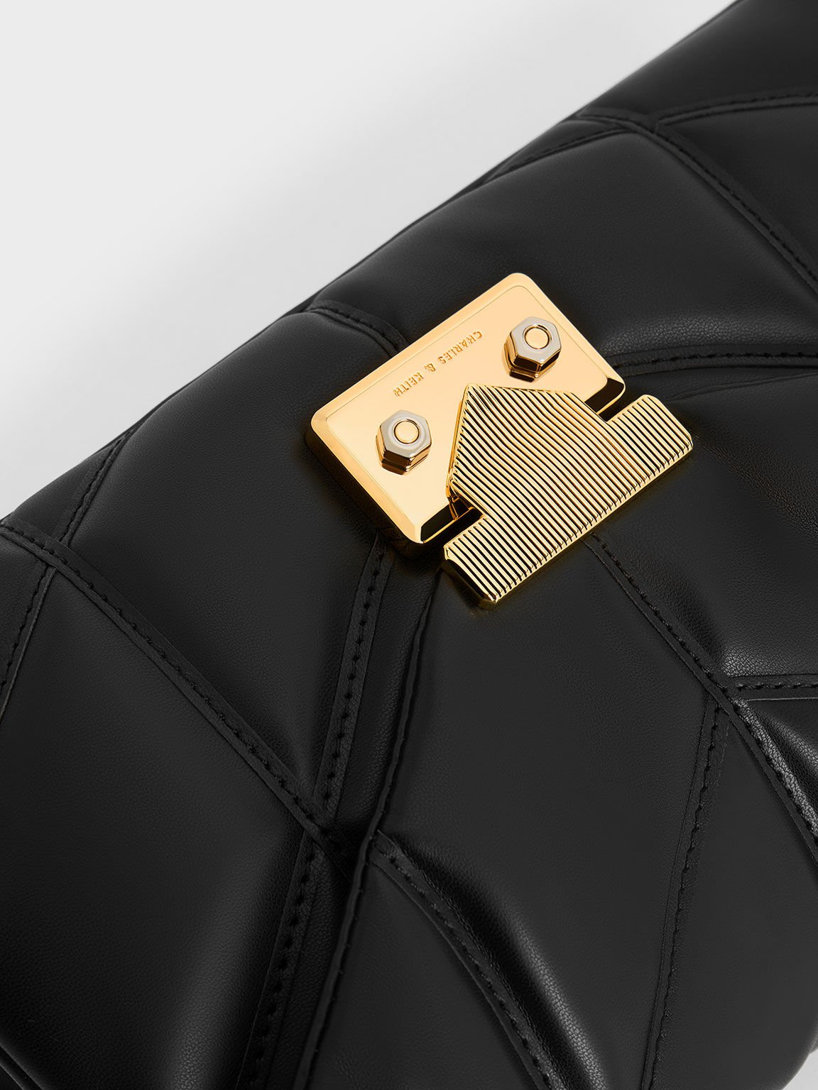 Charles and keith trapeze outlet