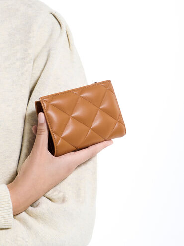 Gemma Quilted Card Holder, Chocolate, hi-res