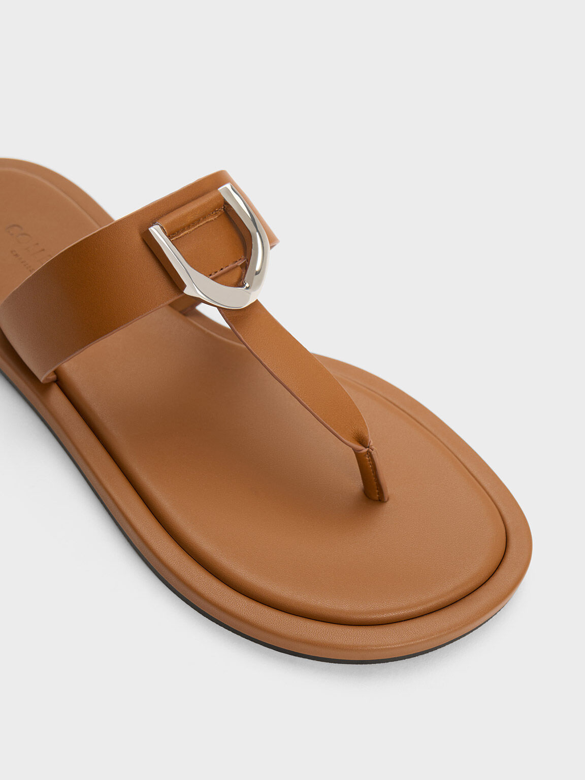 Leather clearance thong sandal