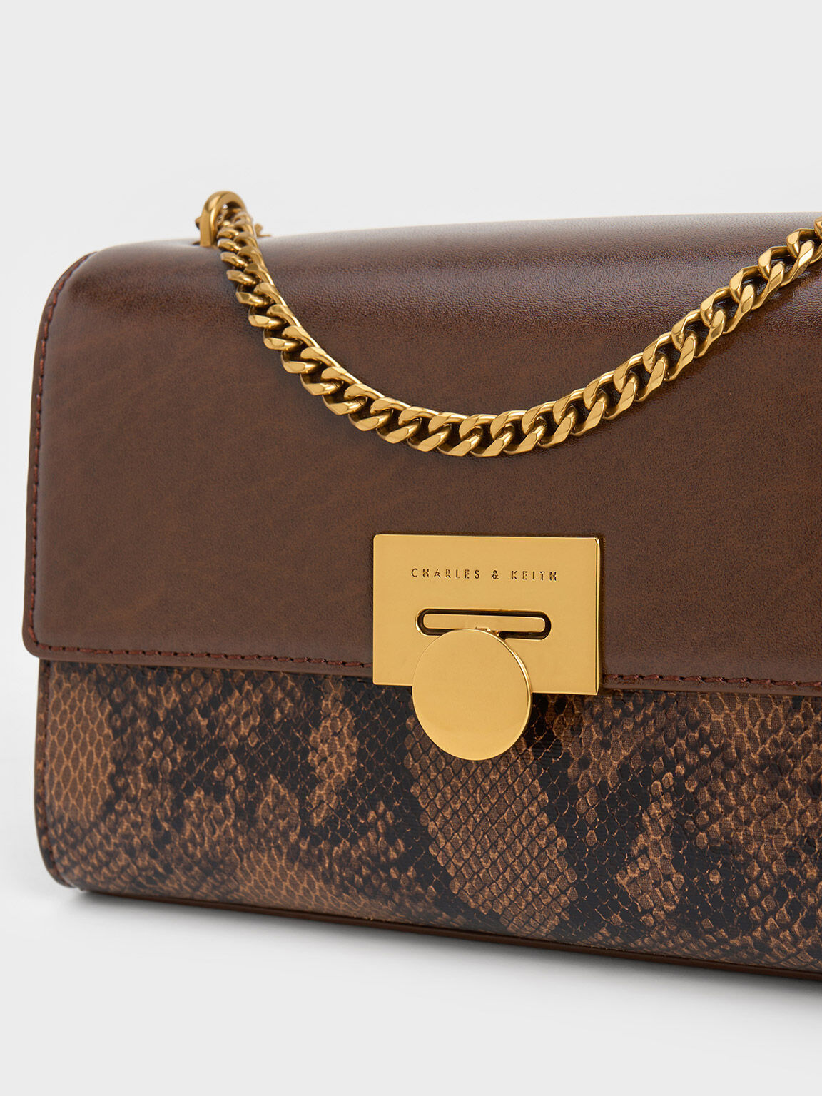 Snake hotsell chain bag