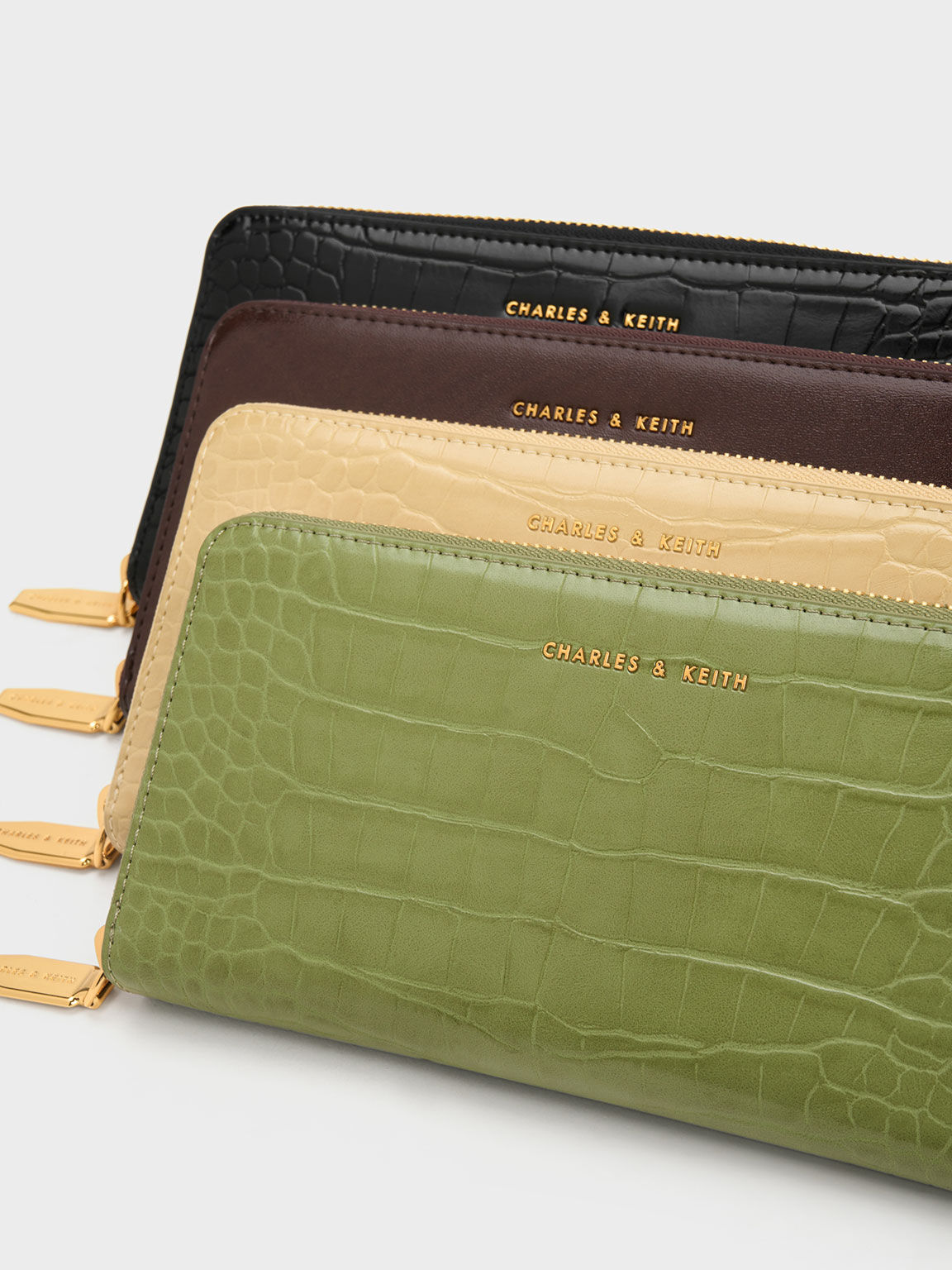 Charles n keith wallet outlet