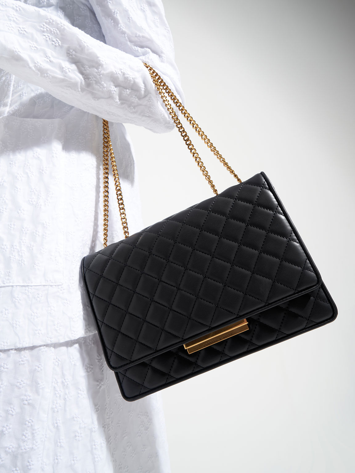 Quilted Chain Bag, Black, hi-res