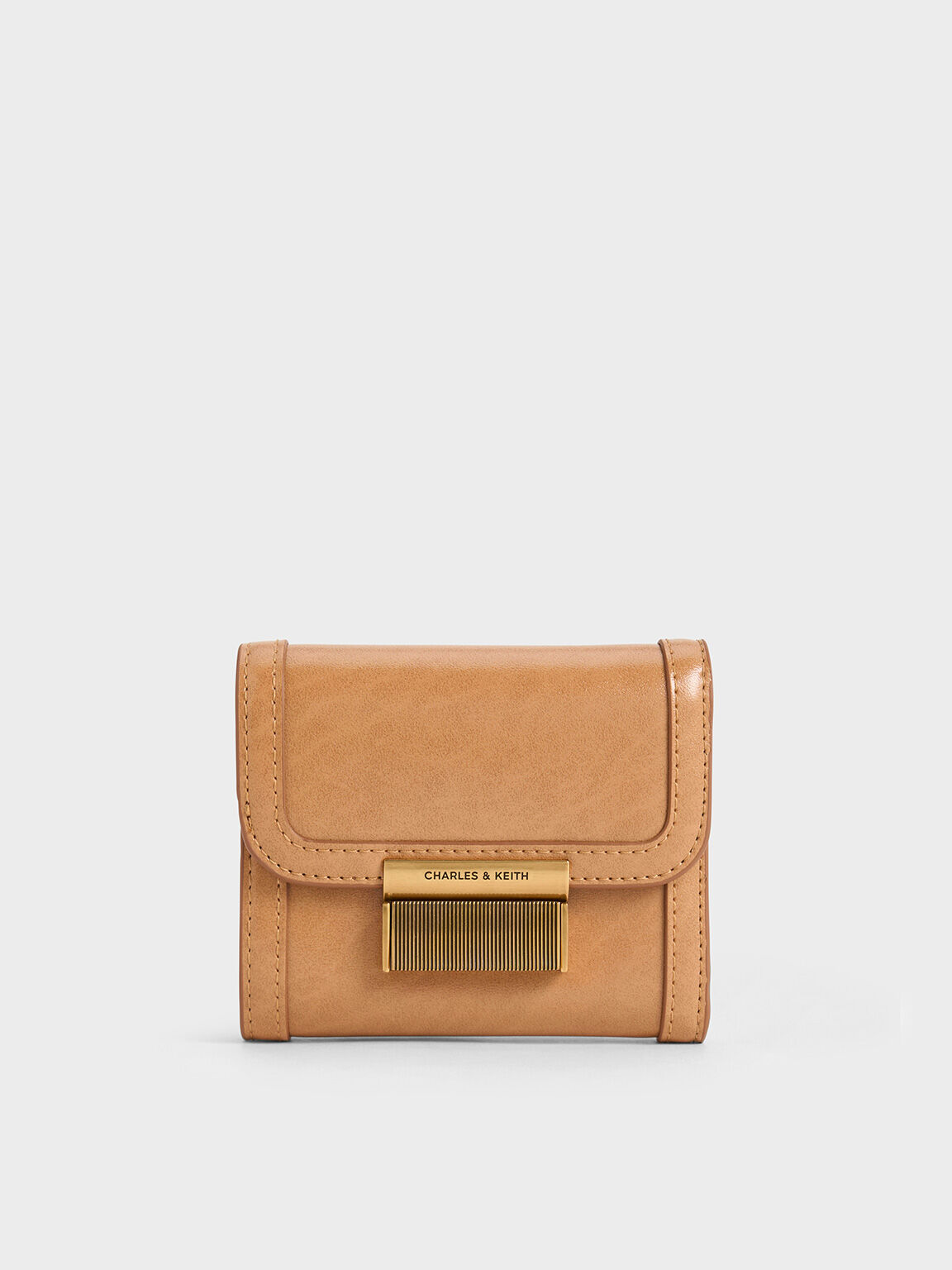 Charles and keith wallet online new arrivals