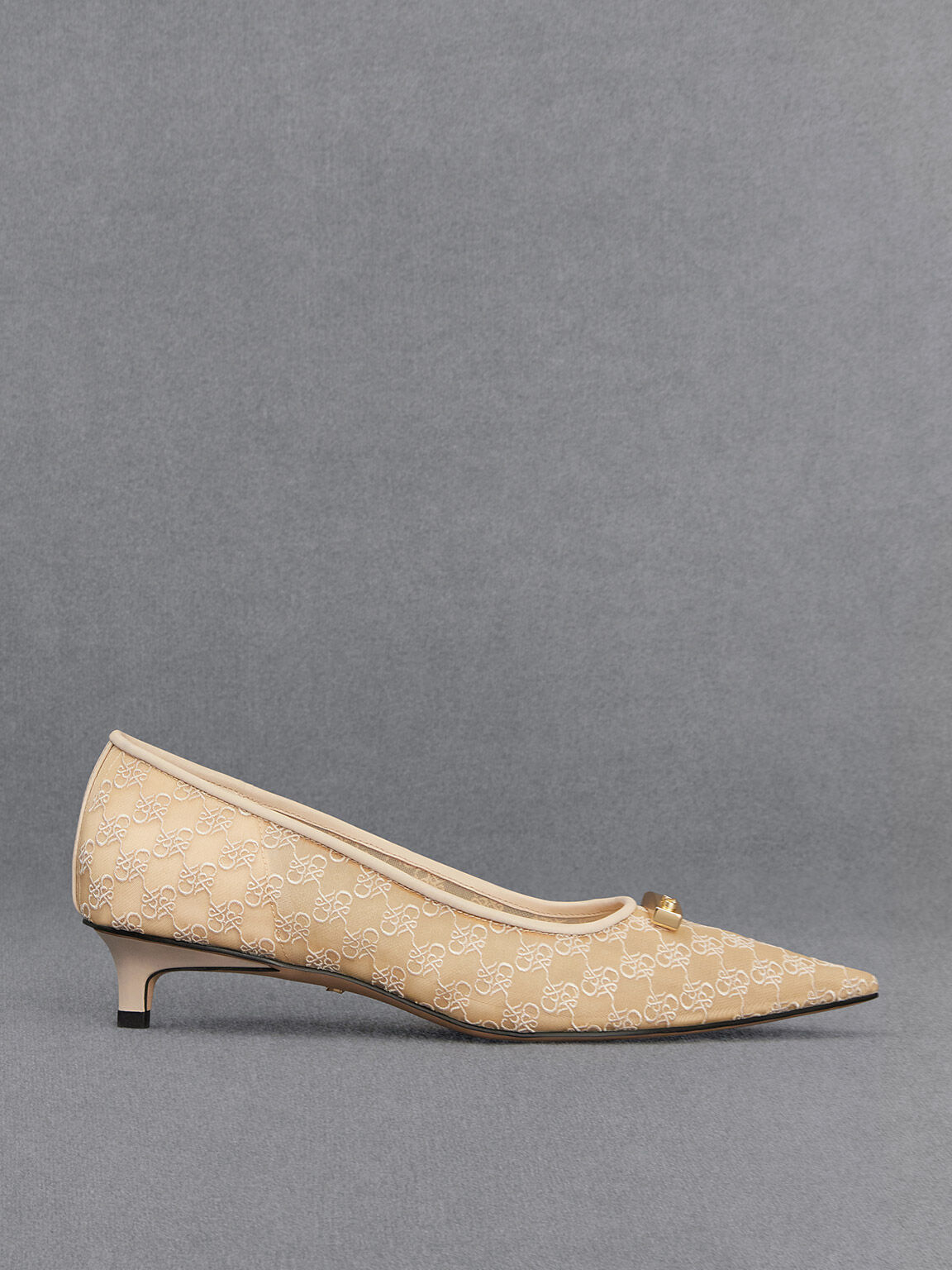 Beige kitten heel shoes deals