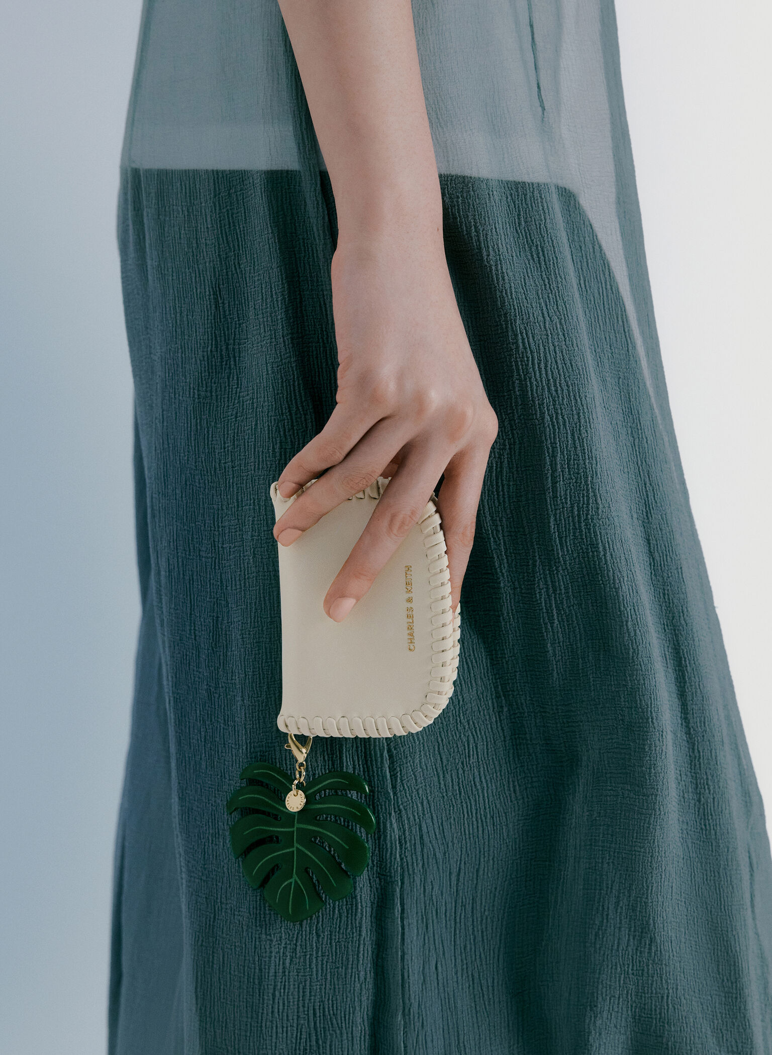 Blume Braided Chain-Handle Wallet, Cream, hi-res