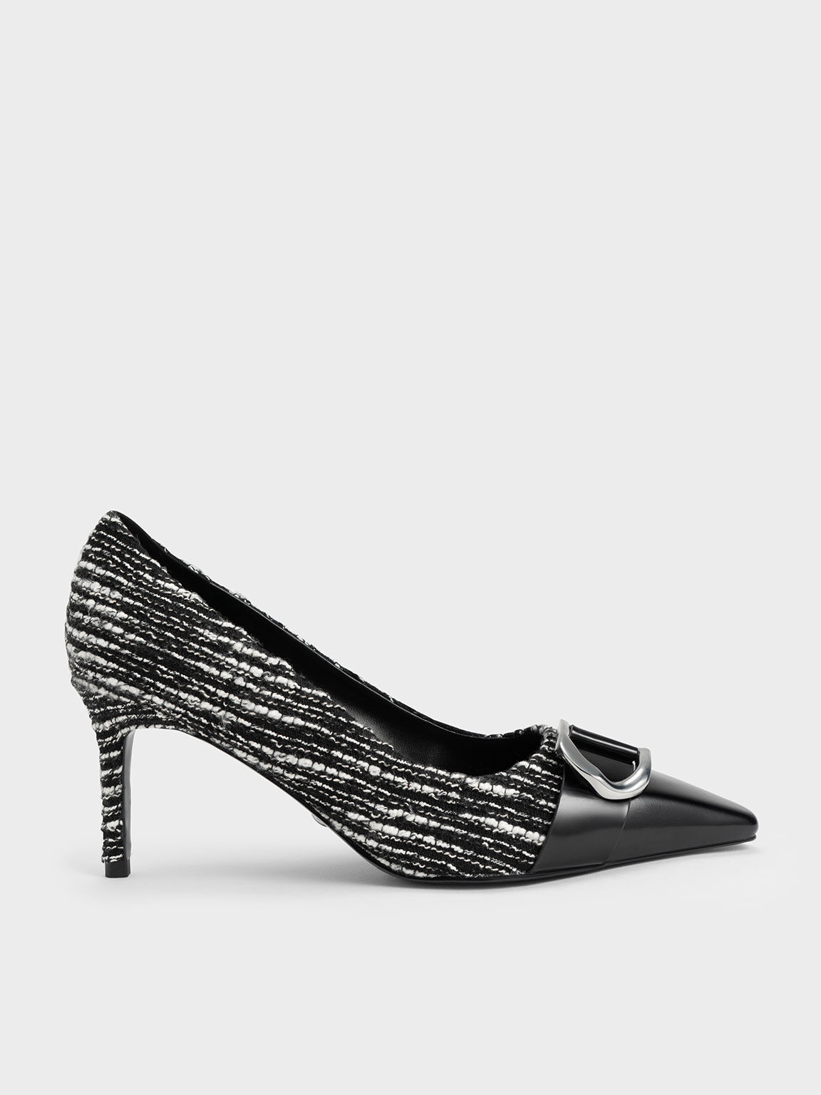 Tweed pumps 2024