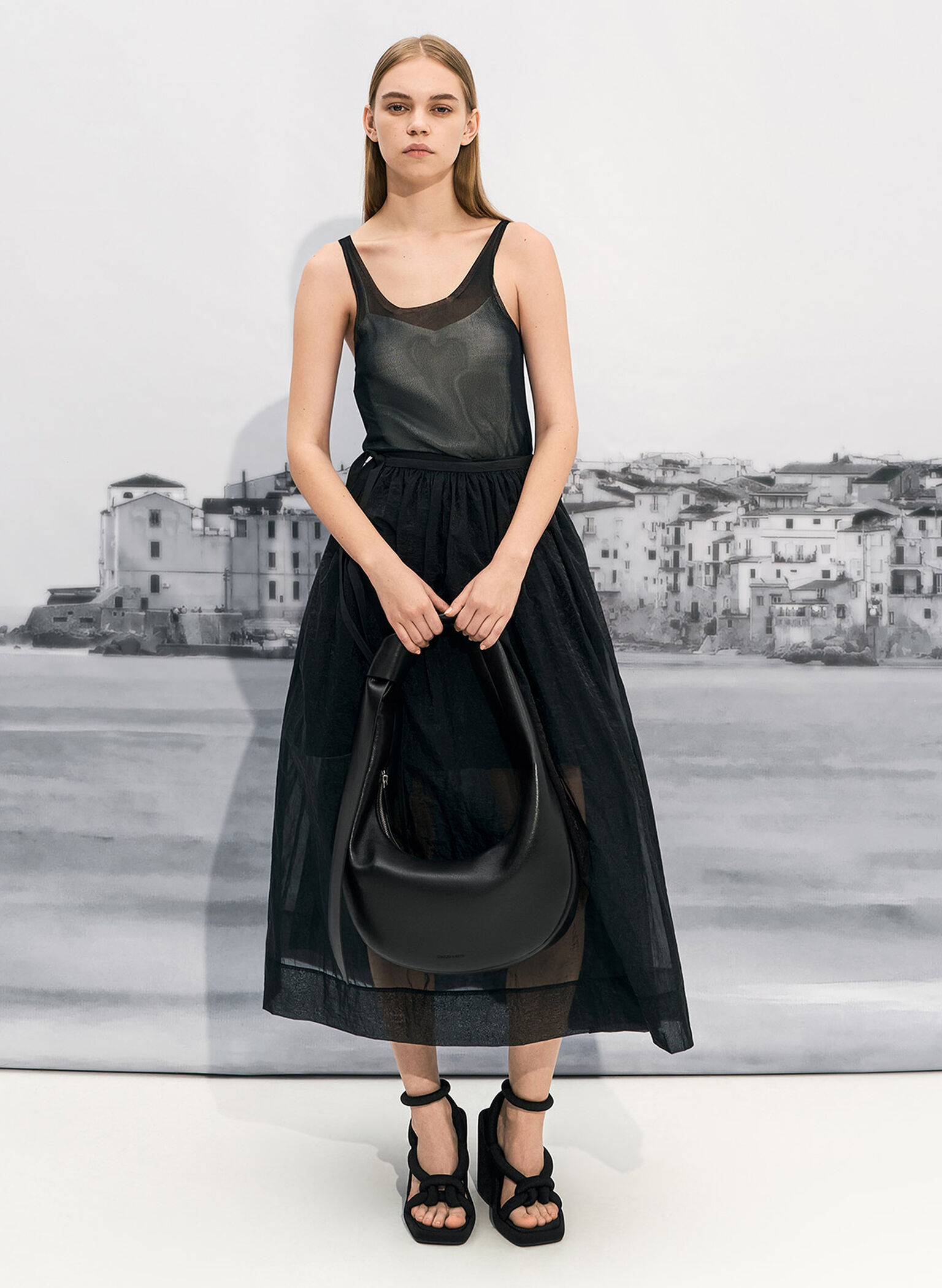 Toni Knotted Crescent Hobo Bag, Noir, hi-res