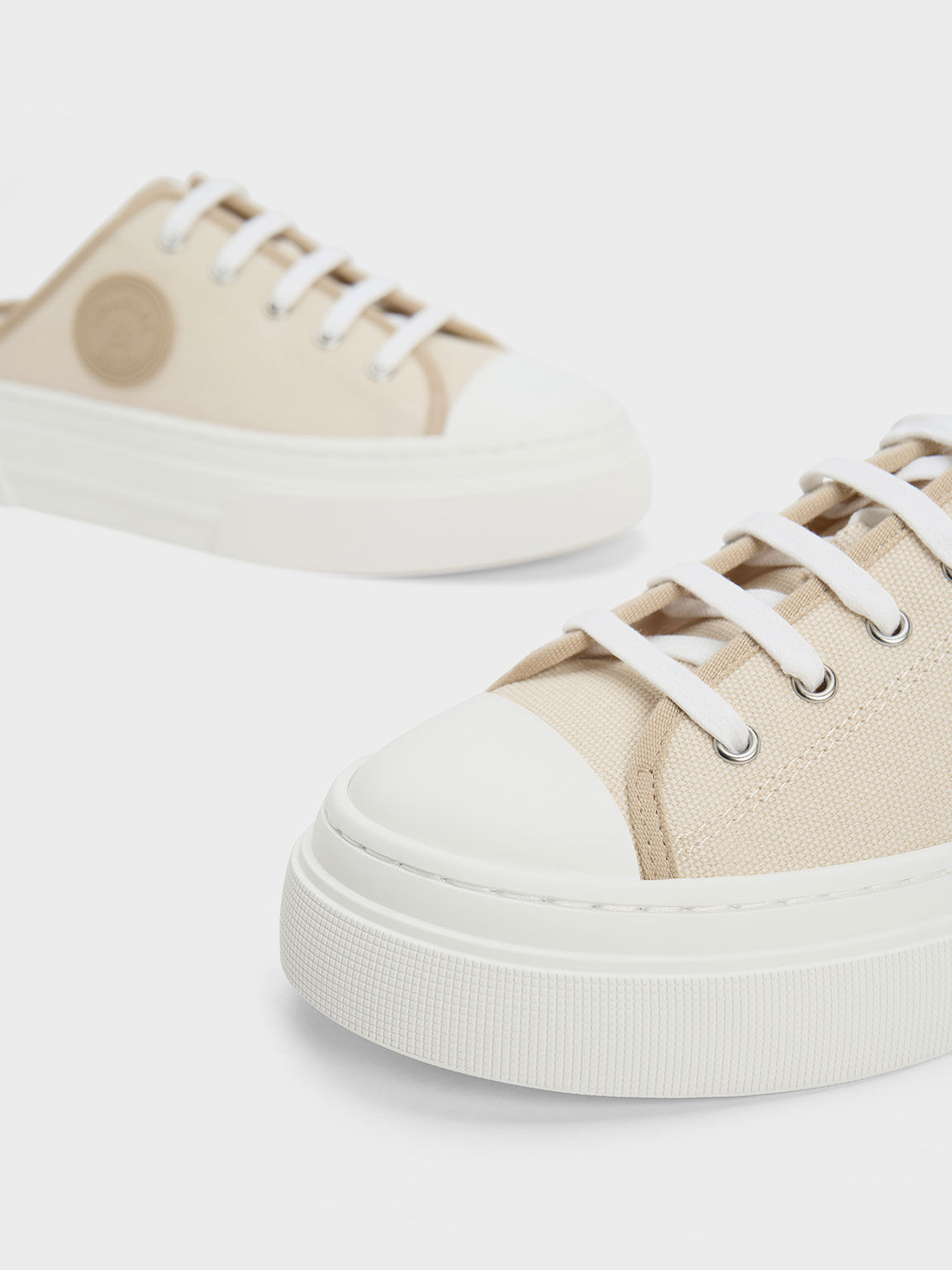 Canvas outlet sneakers shoes