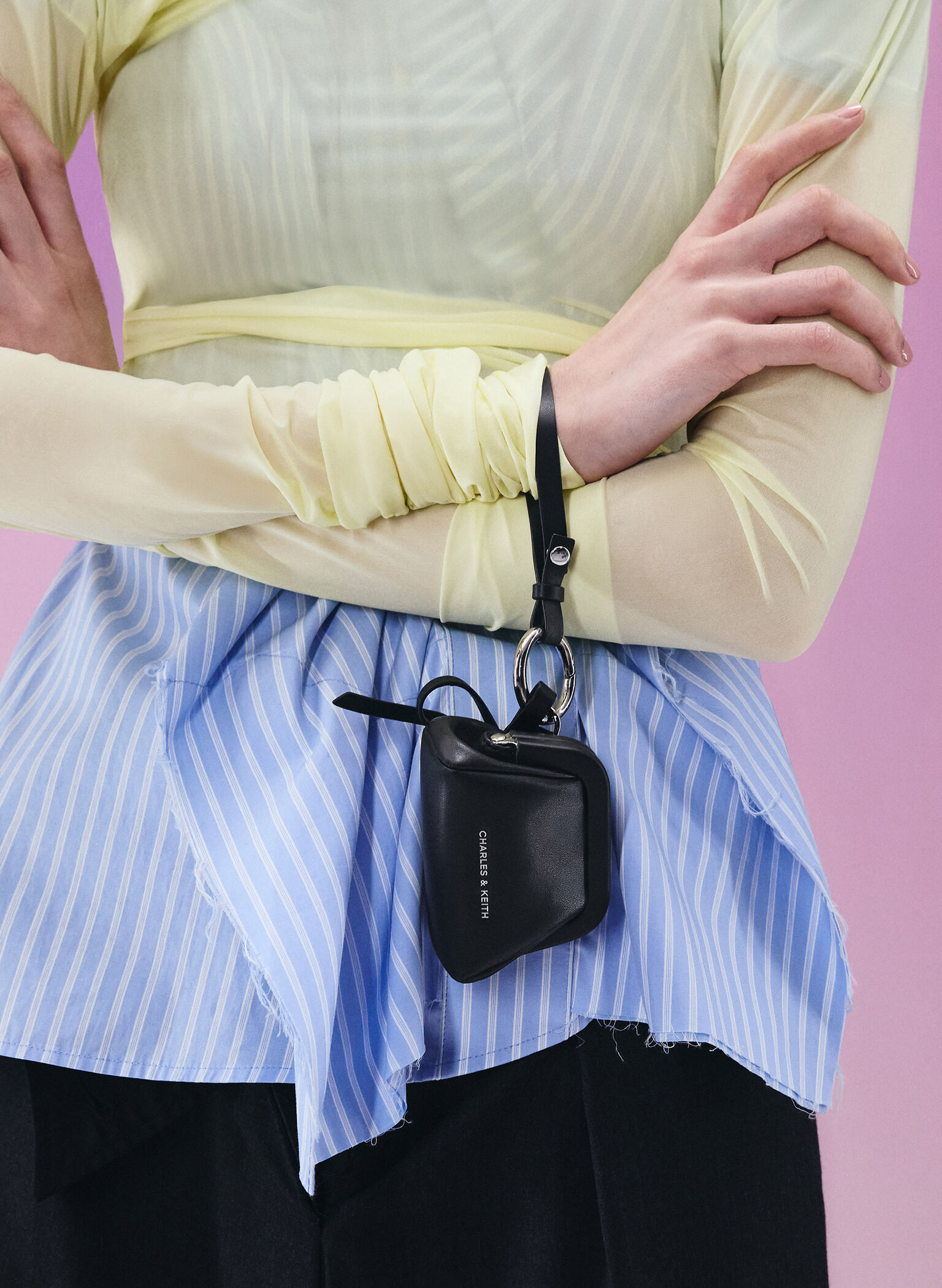 Bow Micro Bag Charm, Noir, hi-res