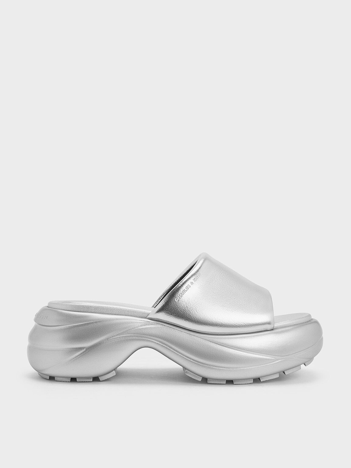 Silver platform sandals 2025