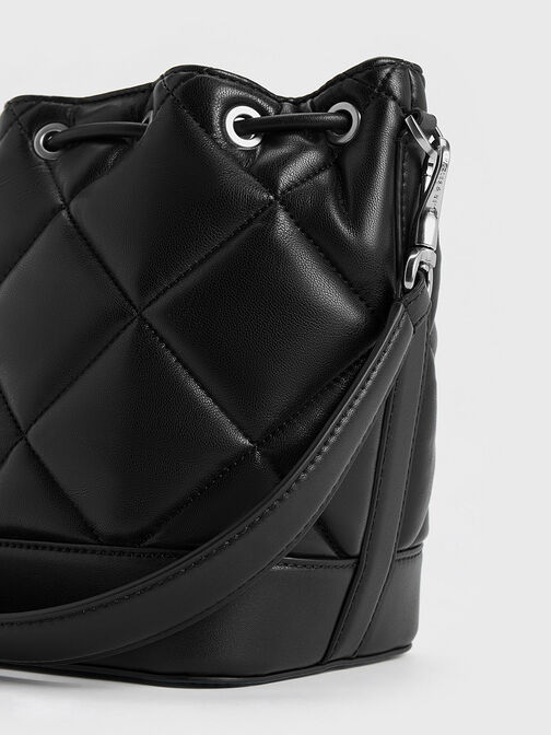 Lin Quilted Bucket Bag, Noir, hi-res