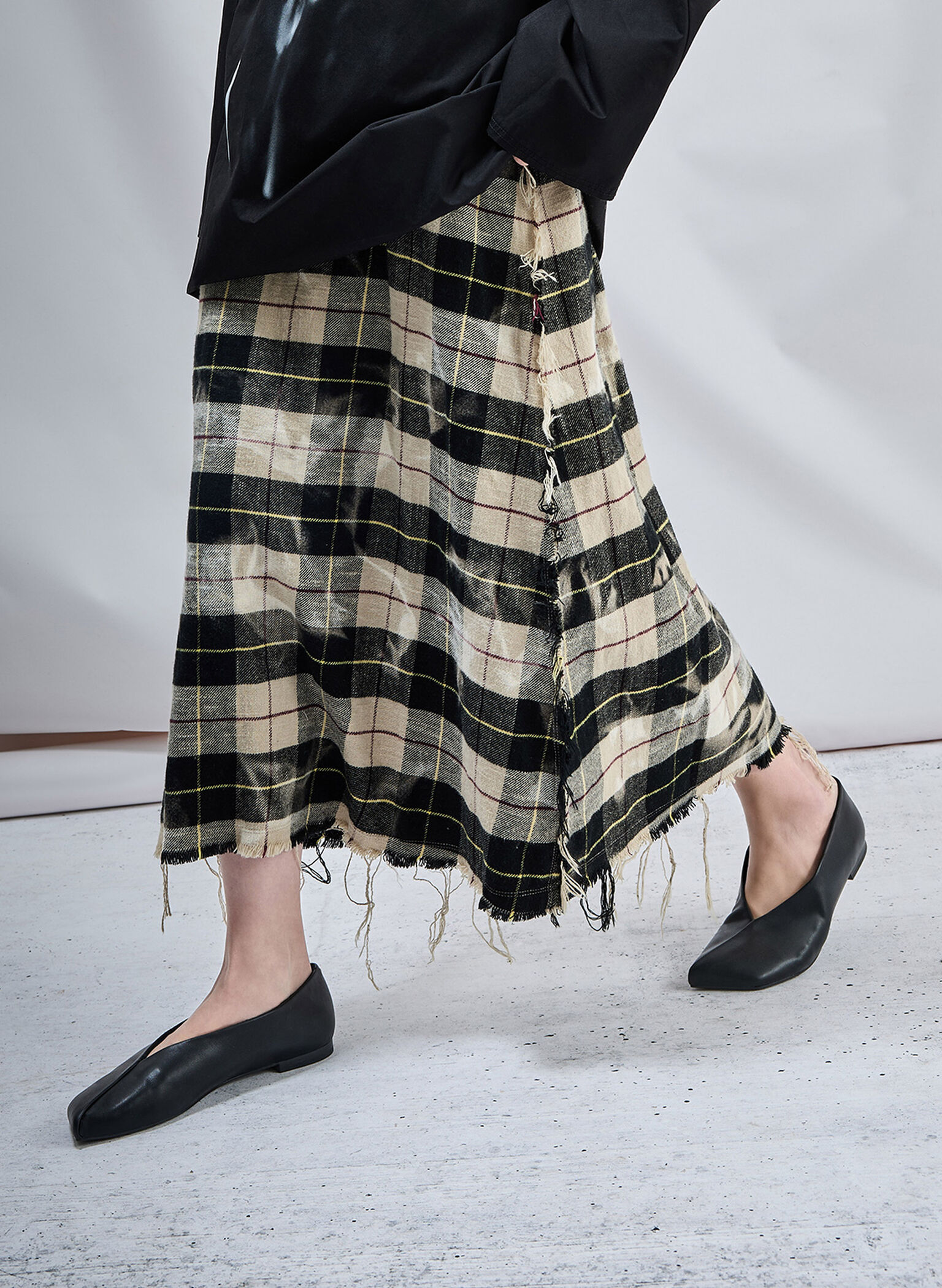 Asymmetrical Square-Toe Ballet Flats, Black, hi-res