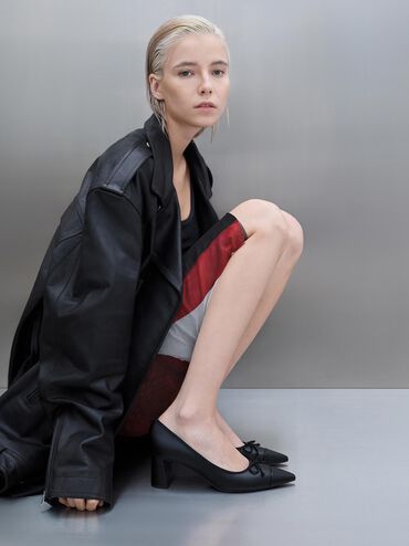 Bow Pointed Cap-Toe Pumps, Black, hi-res