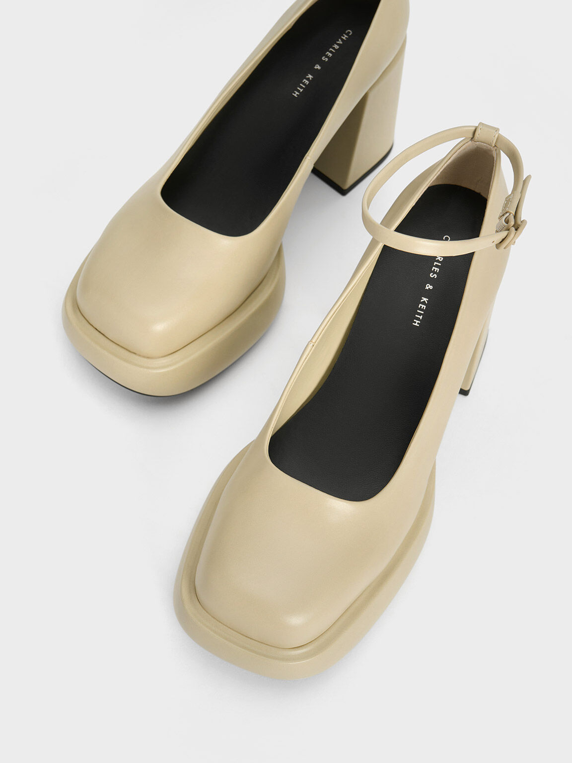 Sofft monique on sale platform mary jane