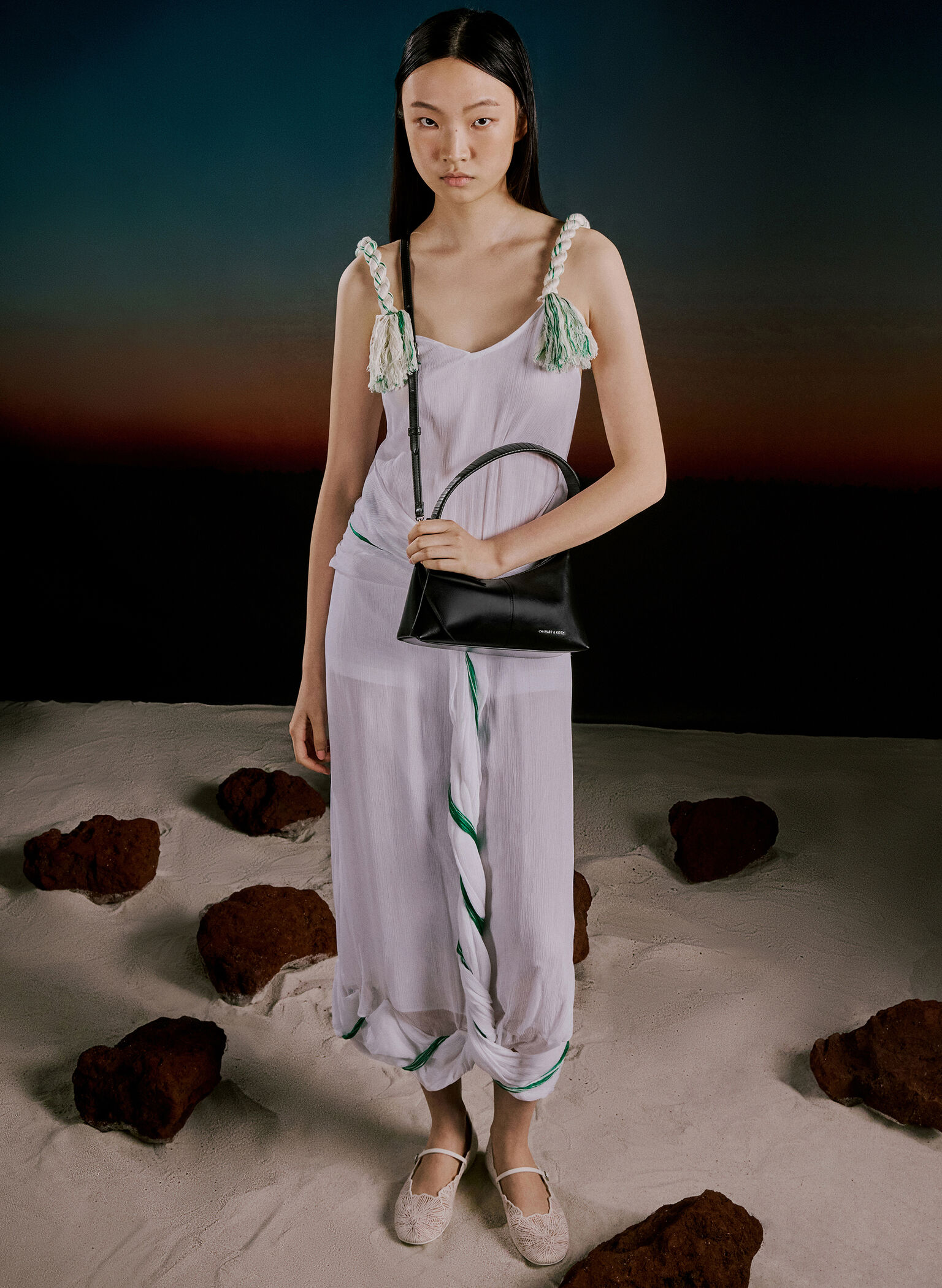 Simone Shoulder Bag, Noir, hi-res