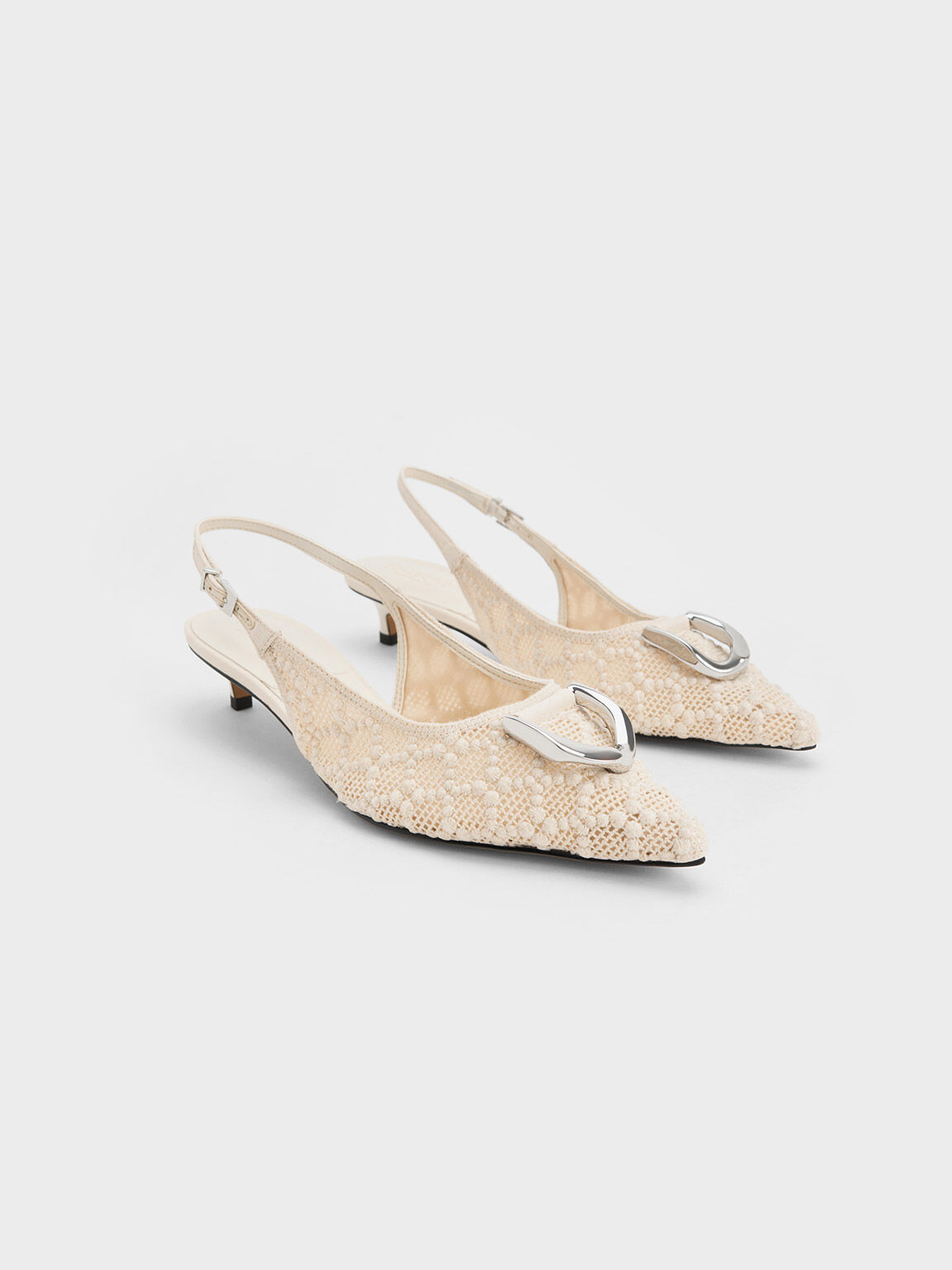 Patterned pumps shop