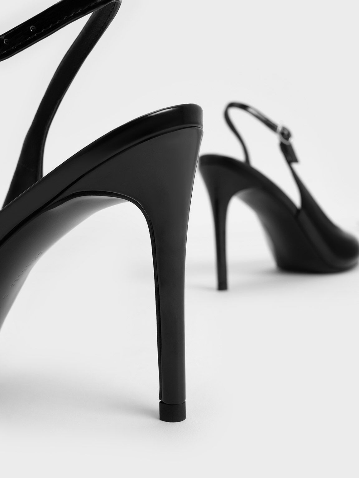 Black heels not too high 2025