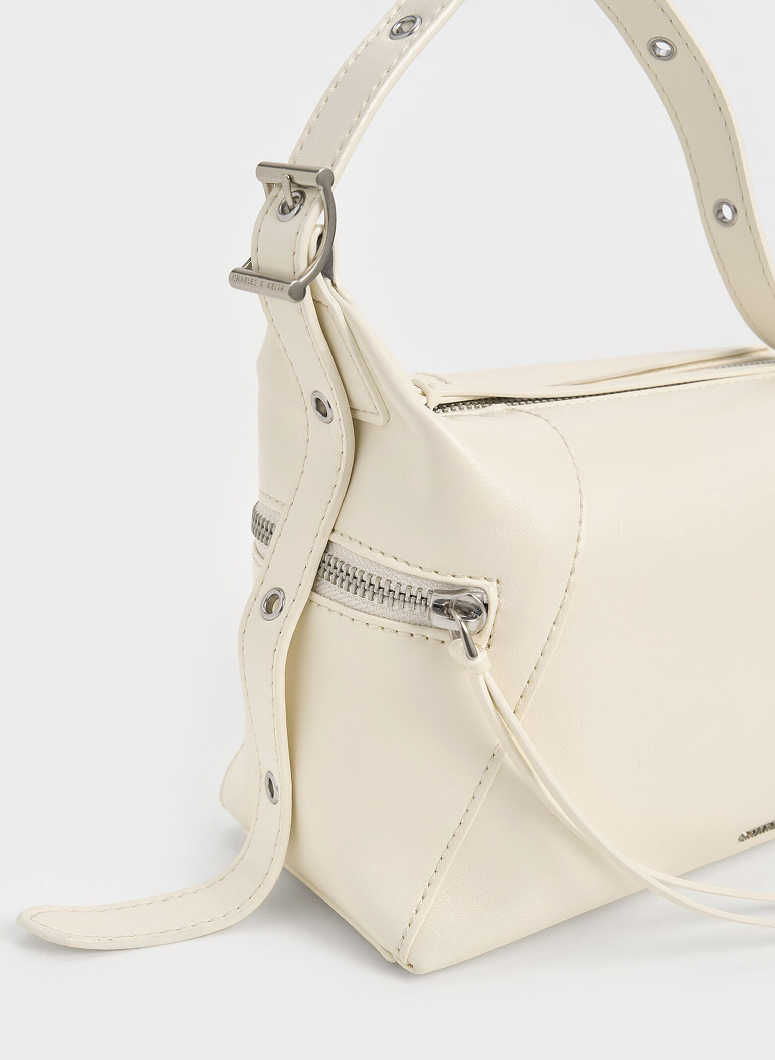 Xylia Shoulder Bag, Cream, hi-res