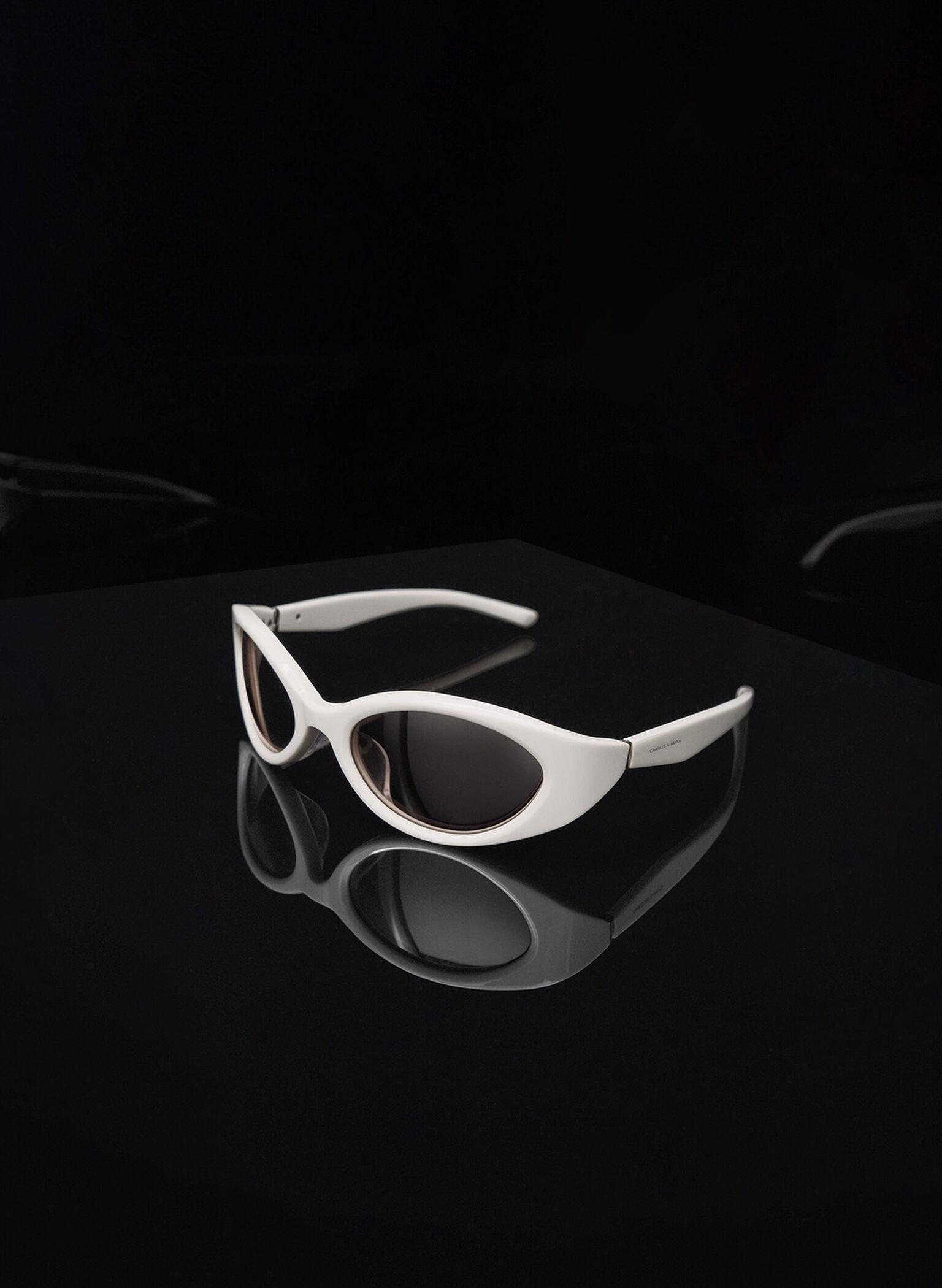 Eden Oval Sports Sunglasses, Chalk, hi-res