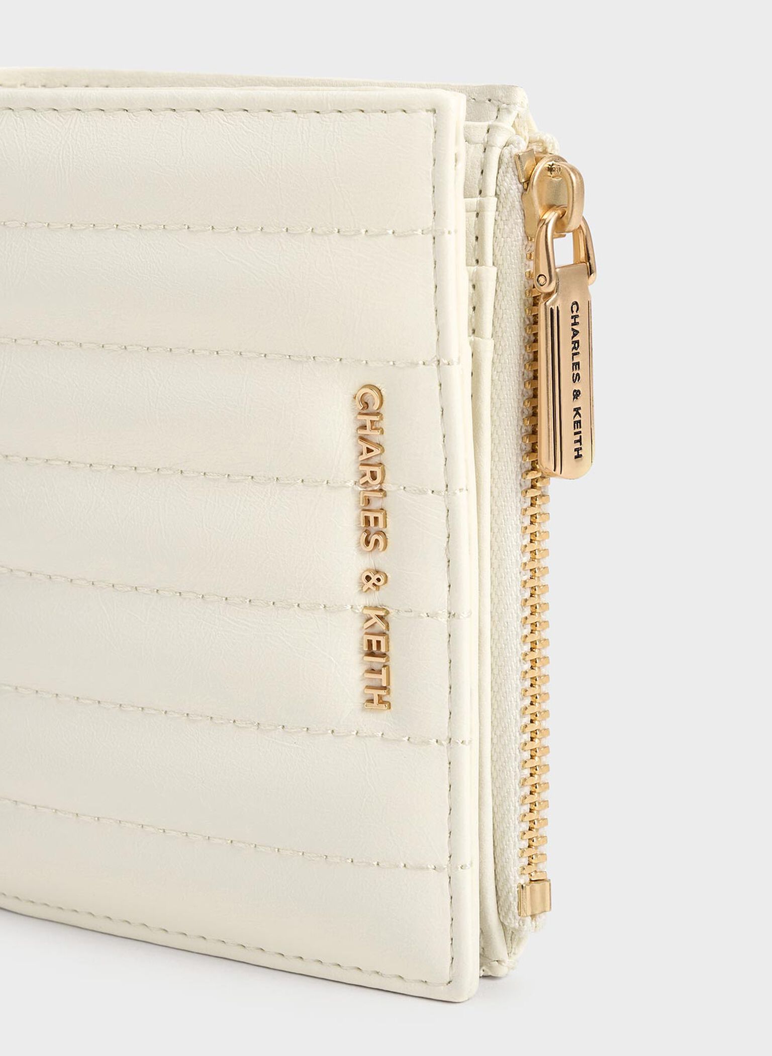 Donna Crinkle-Effect Panelled Top-Zip Wallet, Cream, hi-res