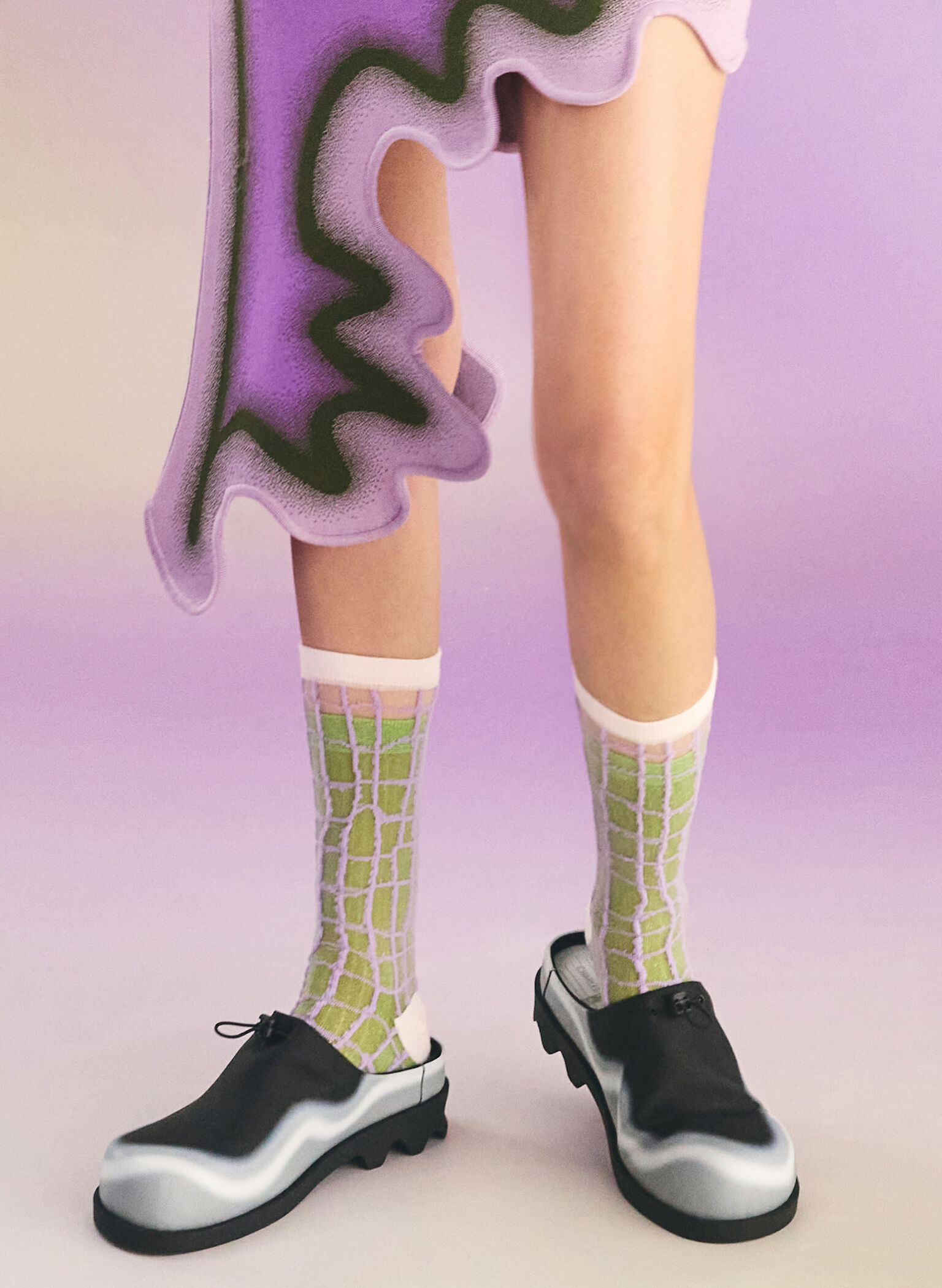 Gradient Wave Slip-On Mules, Black, hi-res