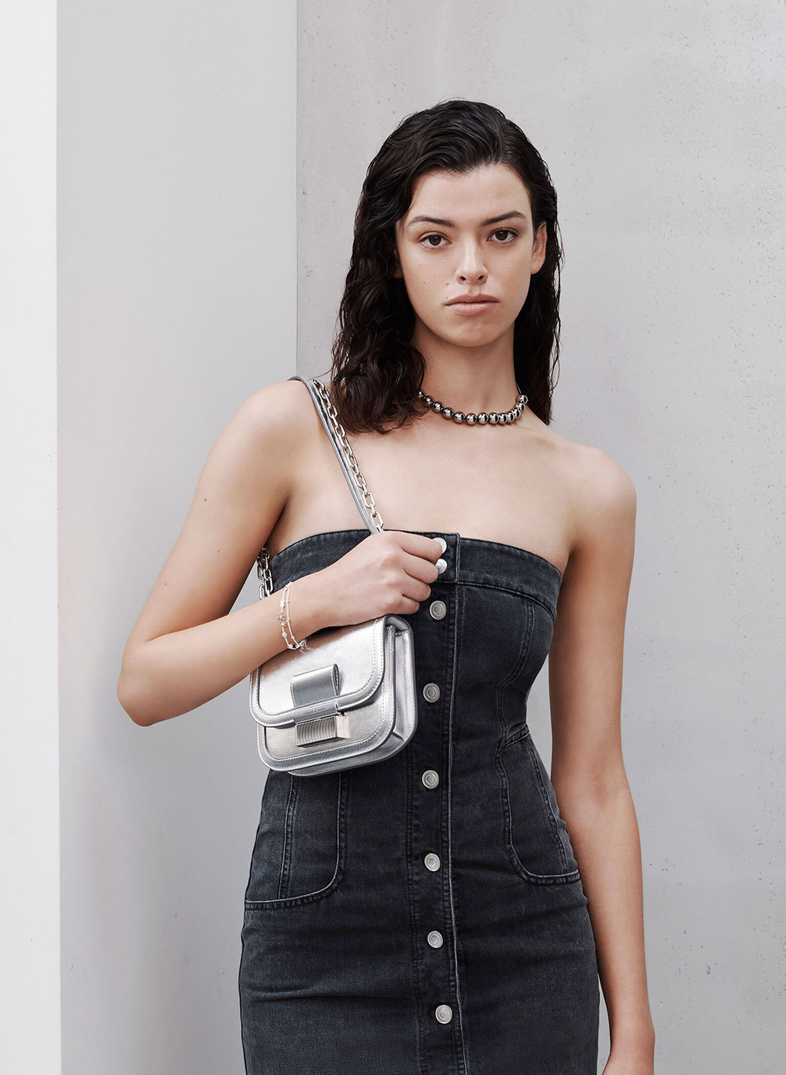 Charlot Metallic Chain Strap Bag, Silver, hi-res
