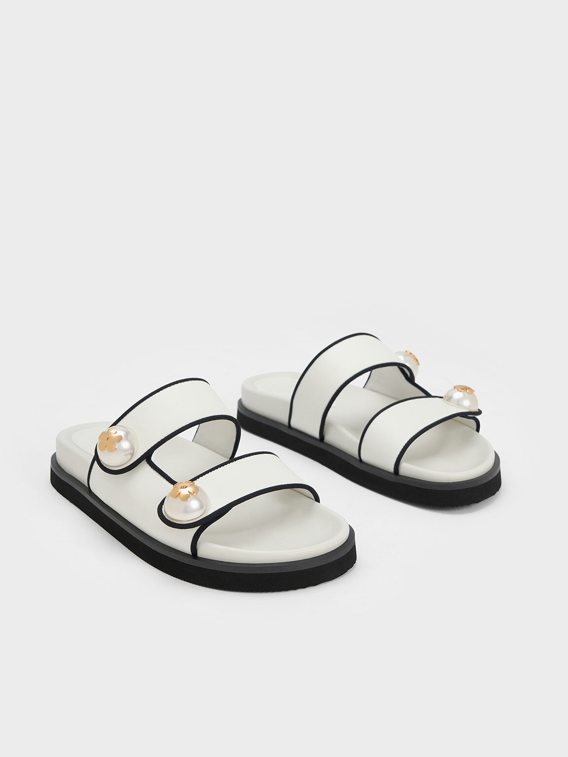 Pearl hotsell studded slides