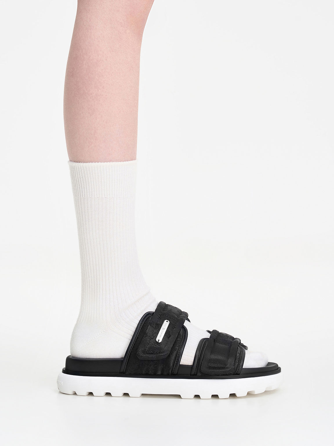 Suicoke moto cab on feet hotsell