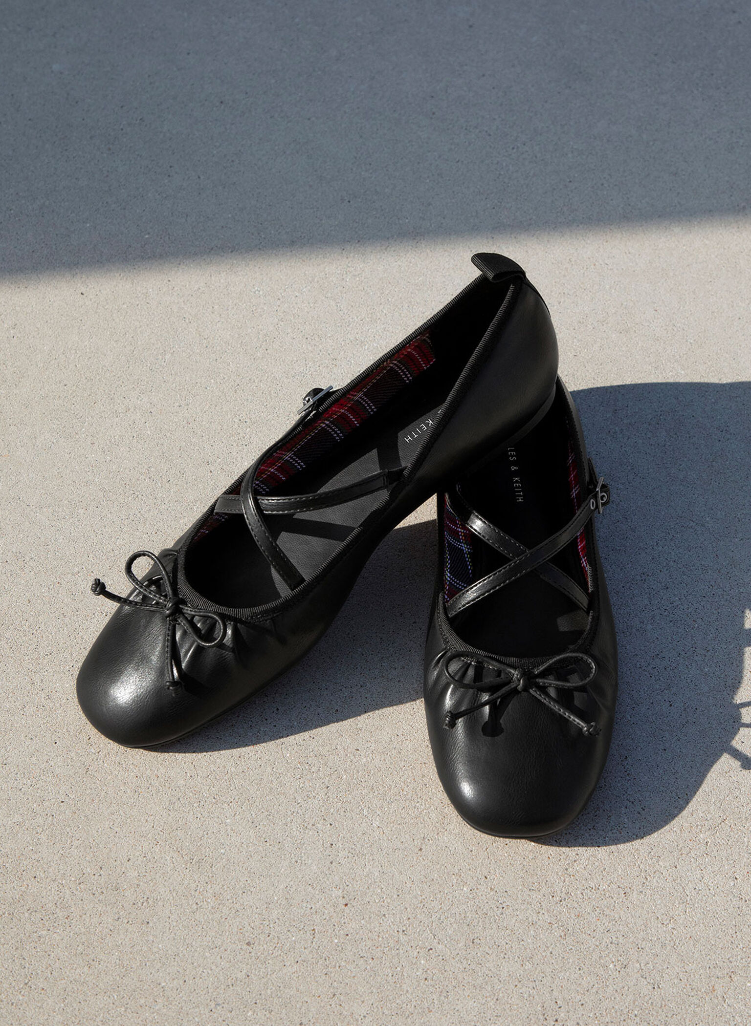 Crossover-Strap Mary Jane Flats, Black, hi-res