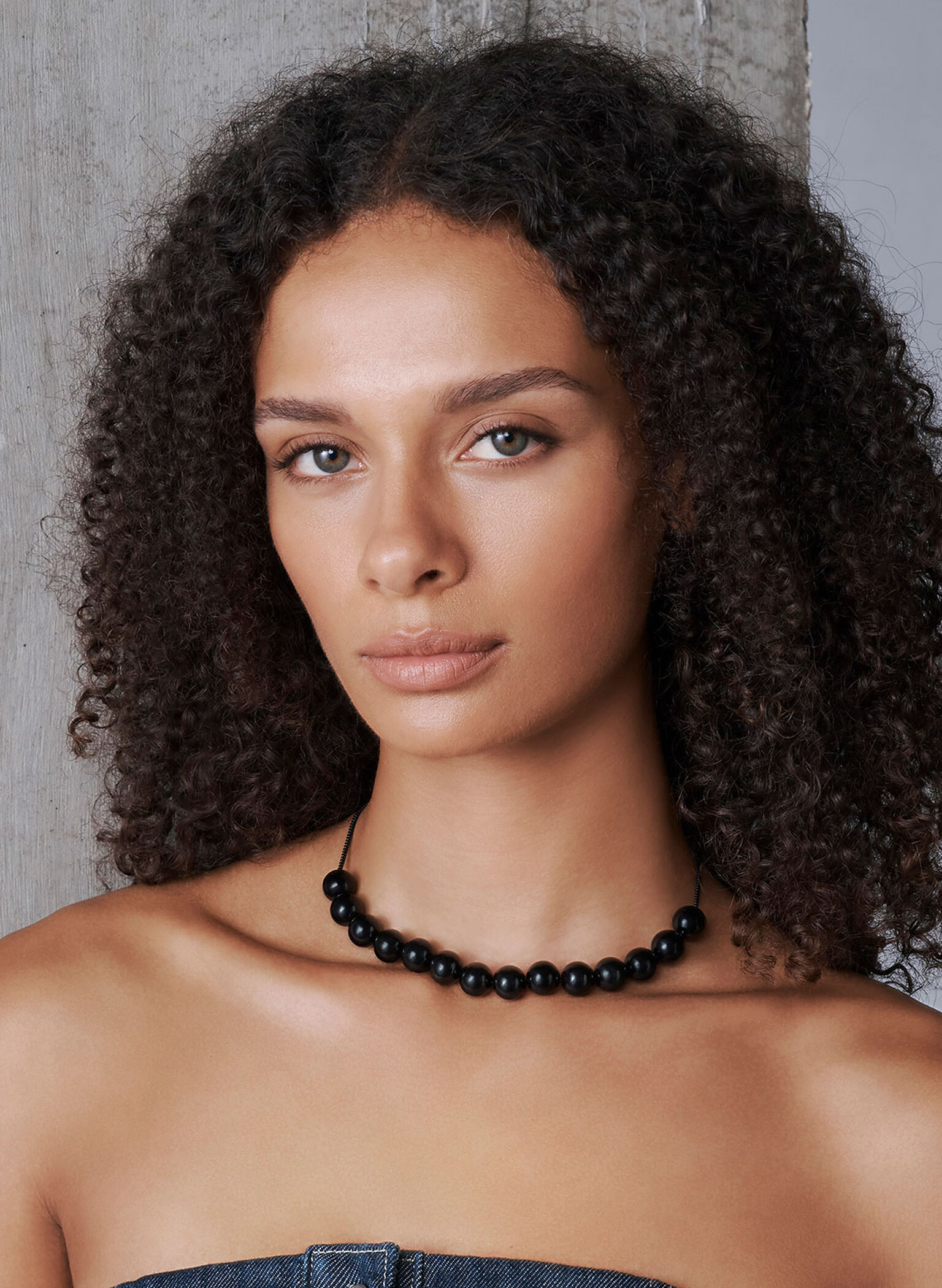 Metallic Beaded Necklace, Black, hi-res