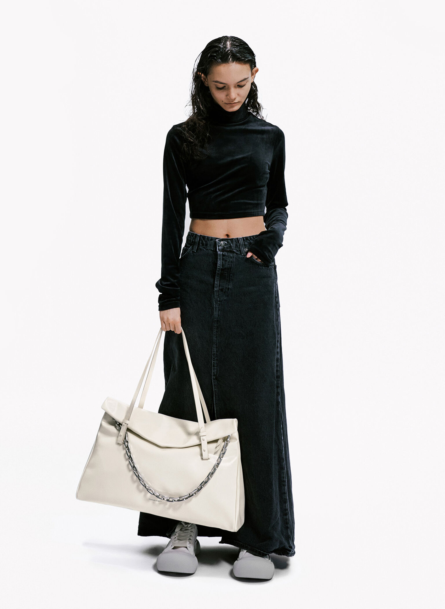 Andromeda Chunky-Chain Trapeze XL Tote Bag, Cream, hi-res