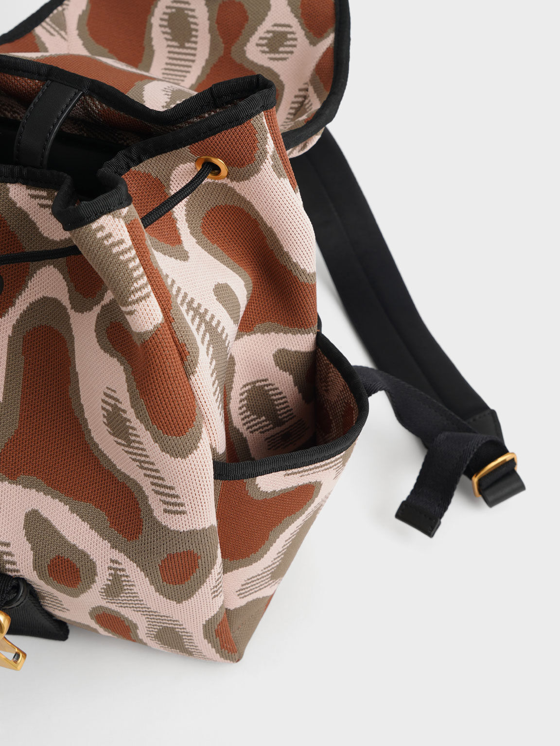 Women's Backpacks | Exclusive Styles | CHARLES & KEITH UK