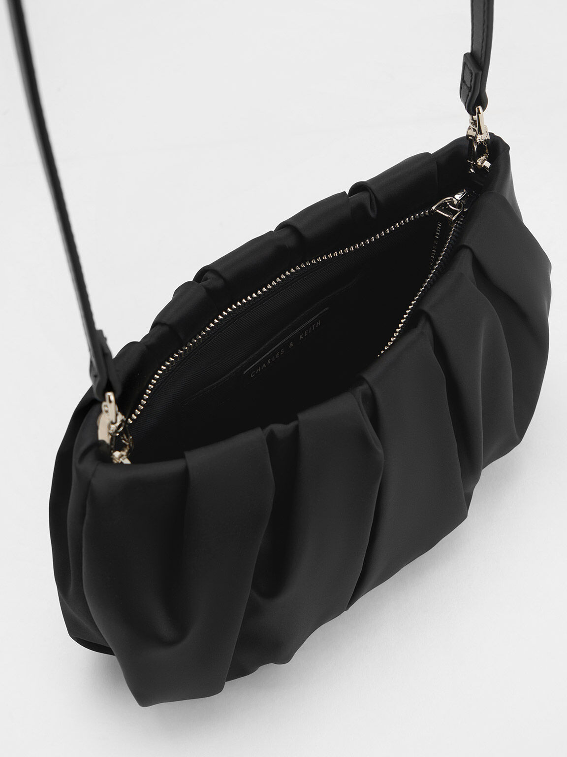 Charles and keith circular handle clearance clutch