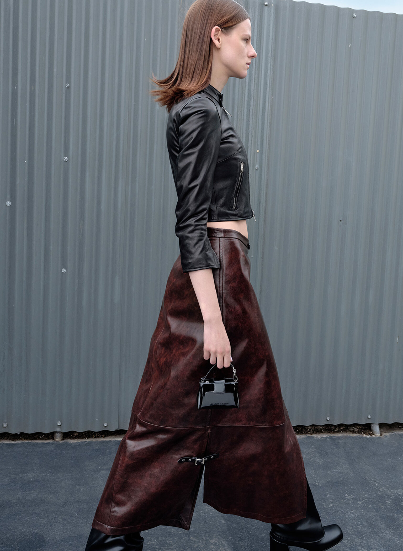 Bosie Patent Top Handle Pouch, Noir, hi-res