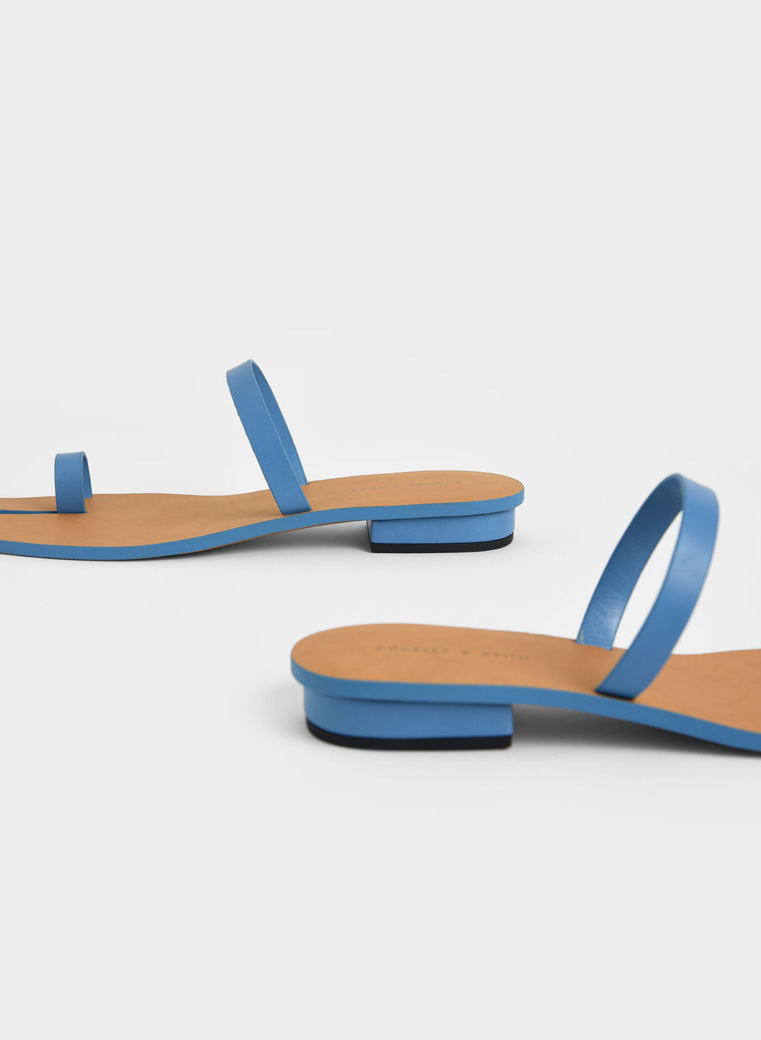 Toe Ring Flat Sandals, Blue, hi-res