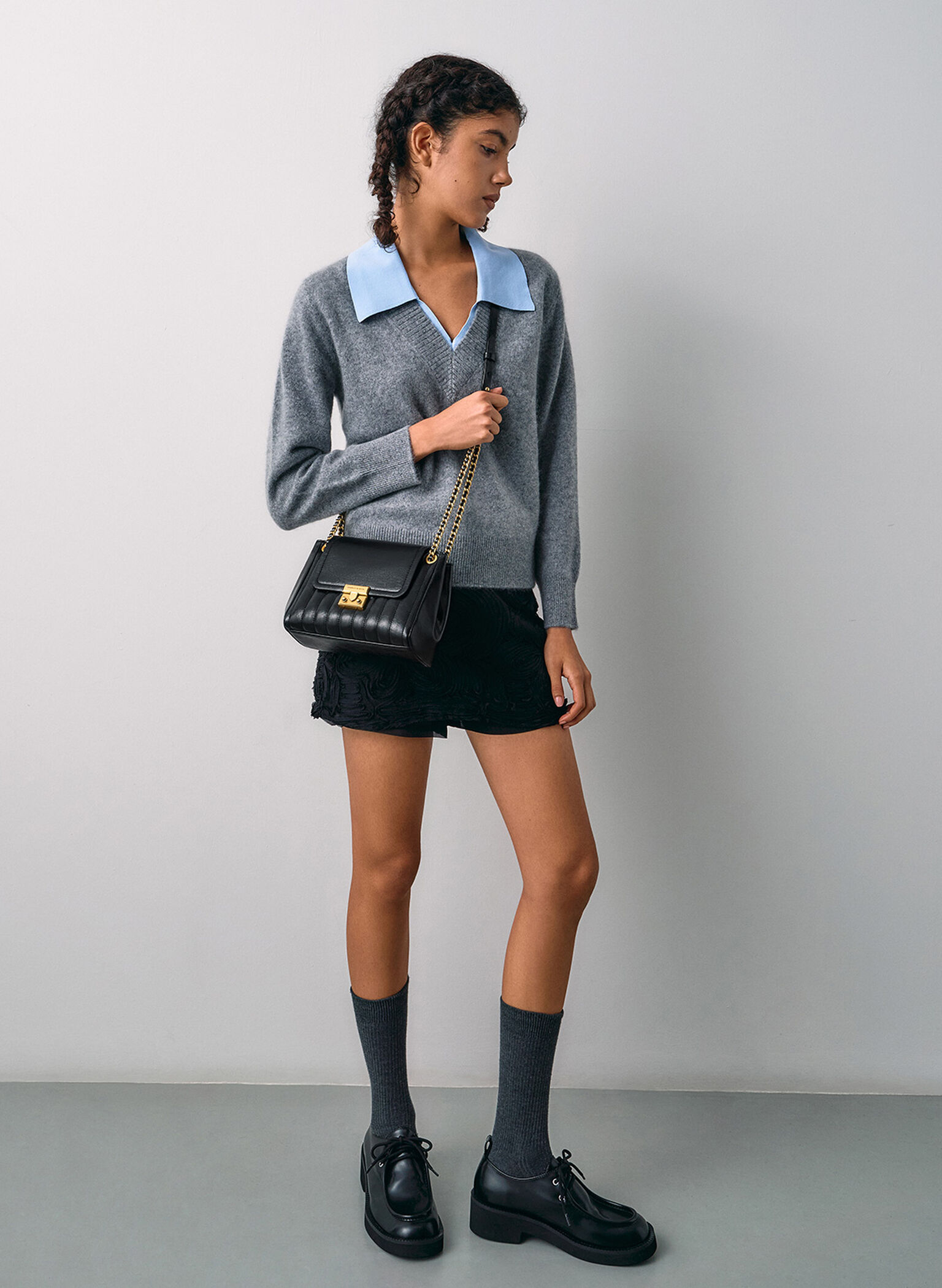 Donna Crinkle-Effect Shoulder Bag, Black, hi-res