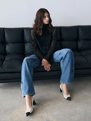 Bow Pointed Cap-Toe Pumps, Chalk, hi-res